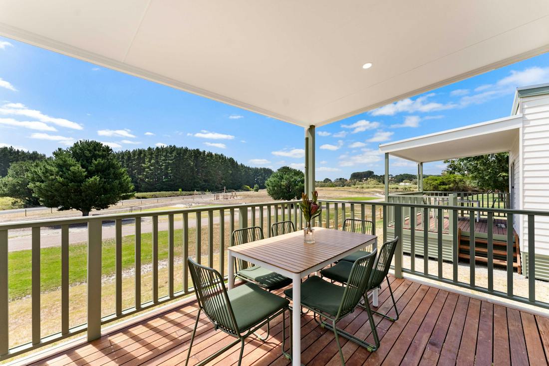 BIG4 Mount Compass Caravan Park - Mount Compass, Accommodation
