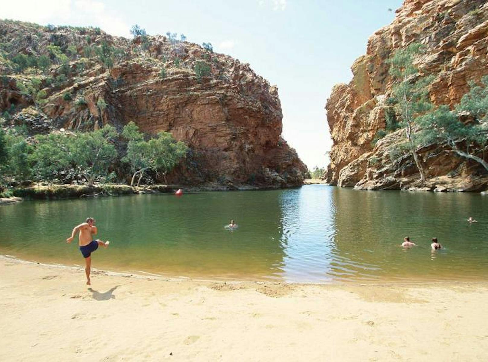 Western Macdonnell Ranges - Ormiston Gorge Swimming
