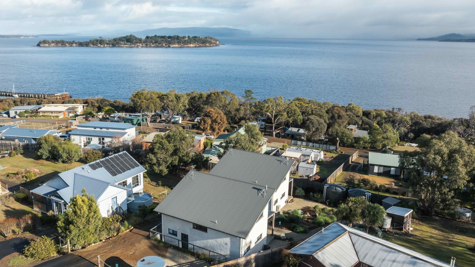 Captivating ocean views from both villas.