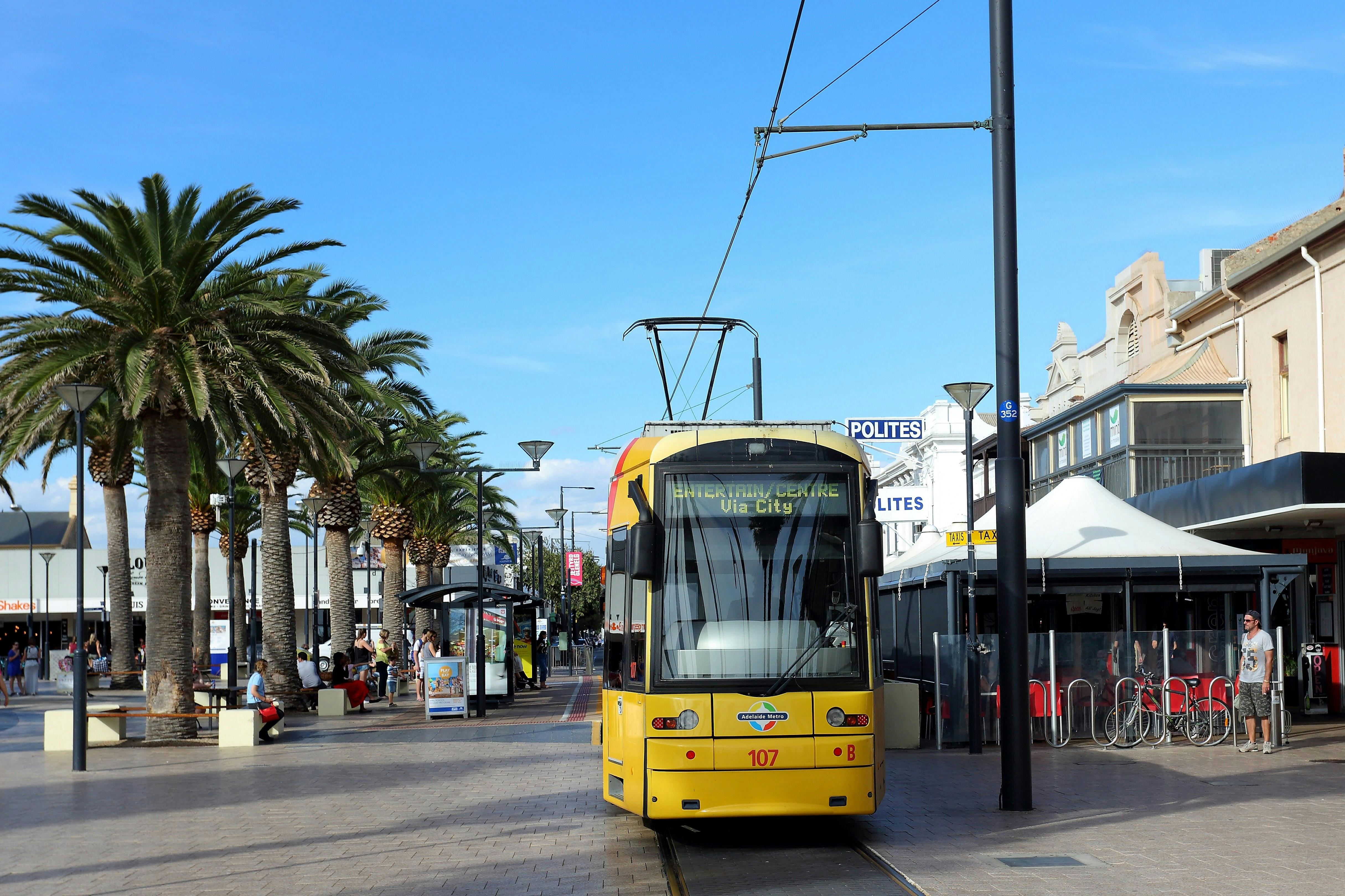 Jetty Road Glenelg - Family Parks