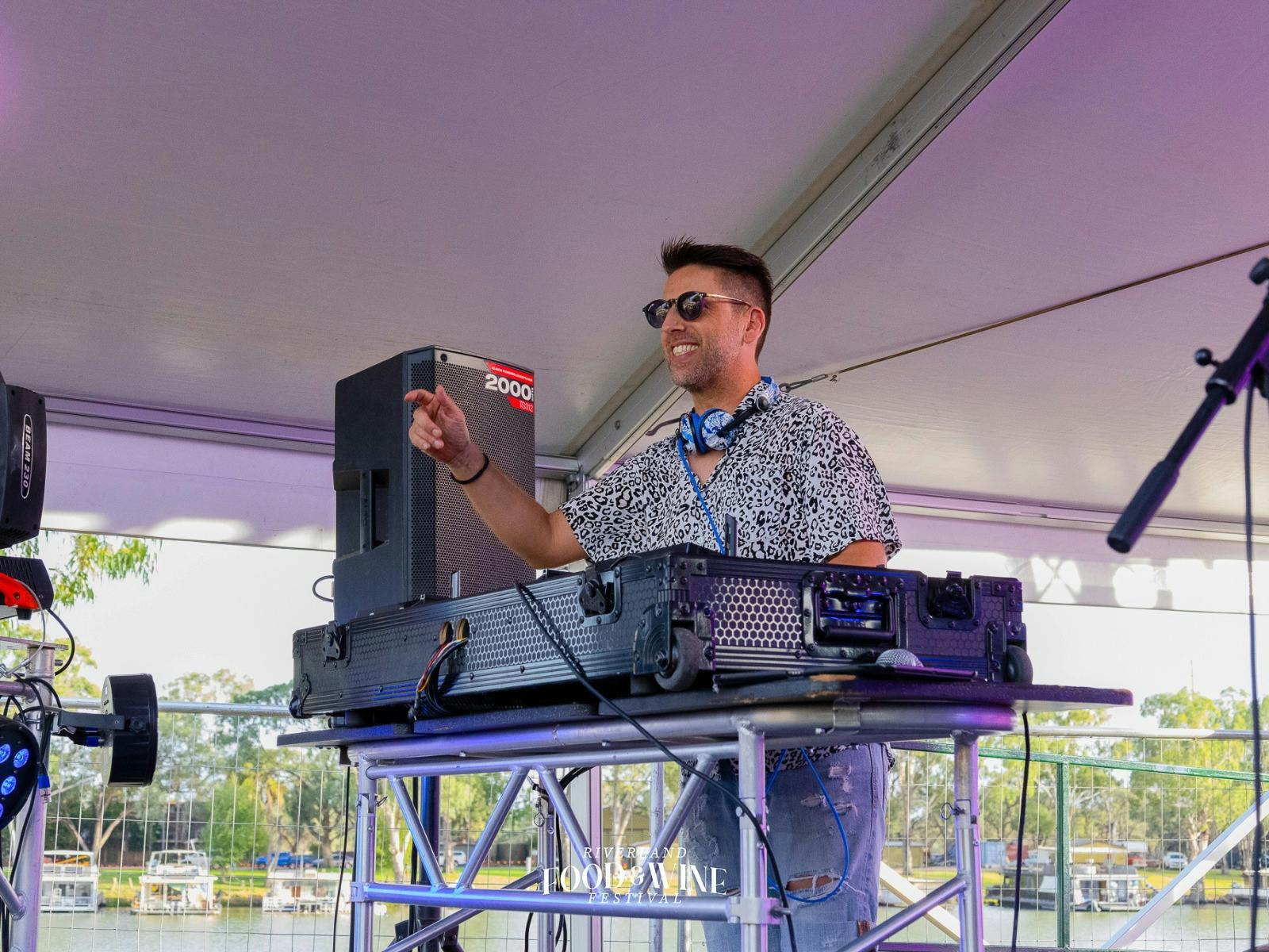 Riverland Food Wine Music River Summer Vibes
