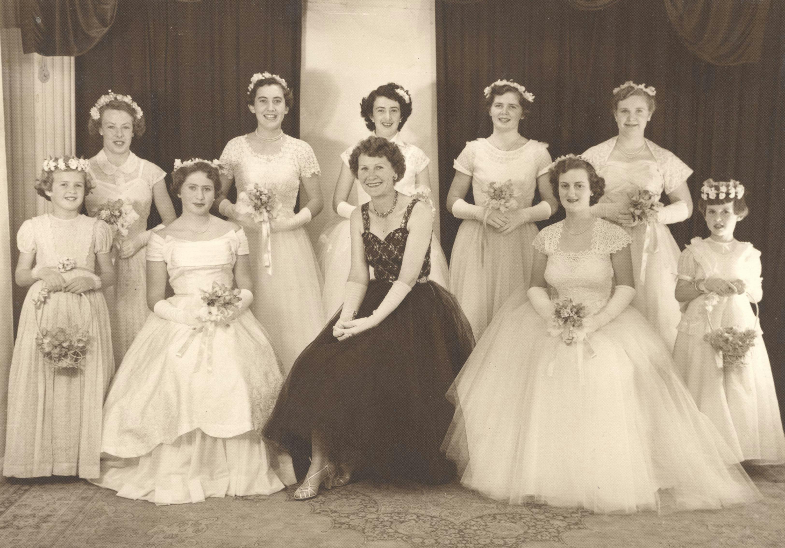 Debutantes 1956