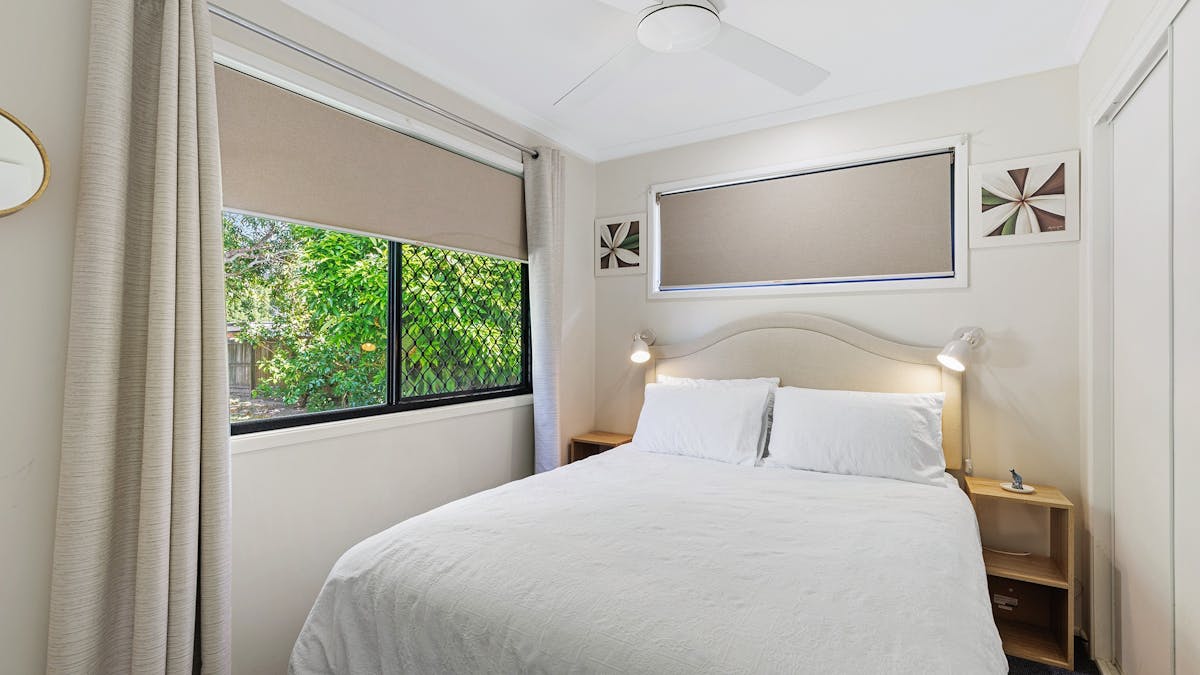 2nd Bedroom - Queen Bed