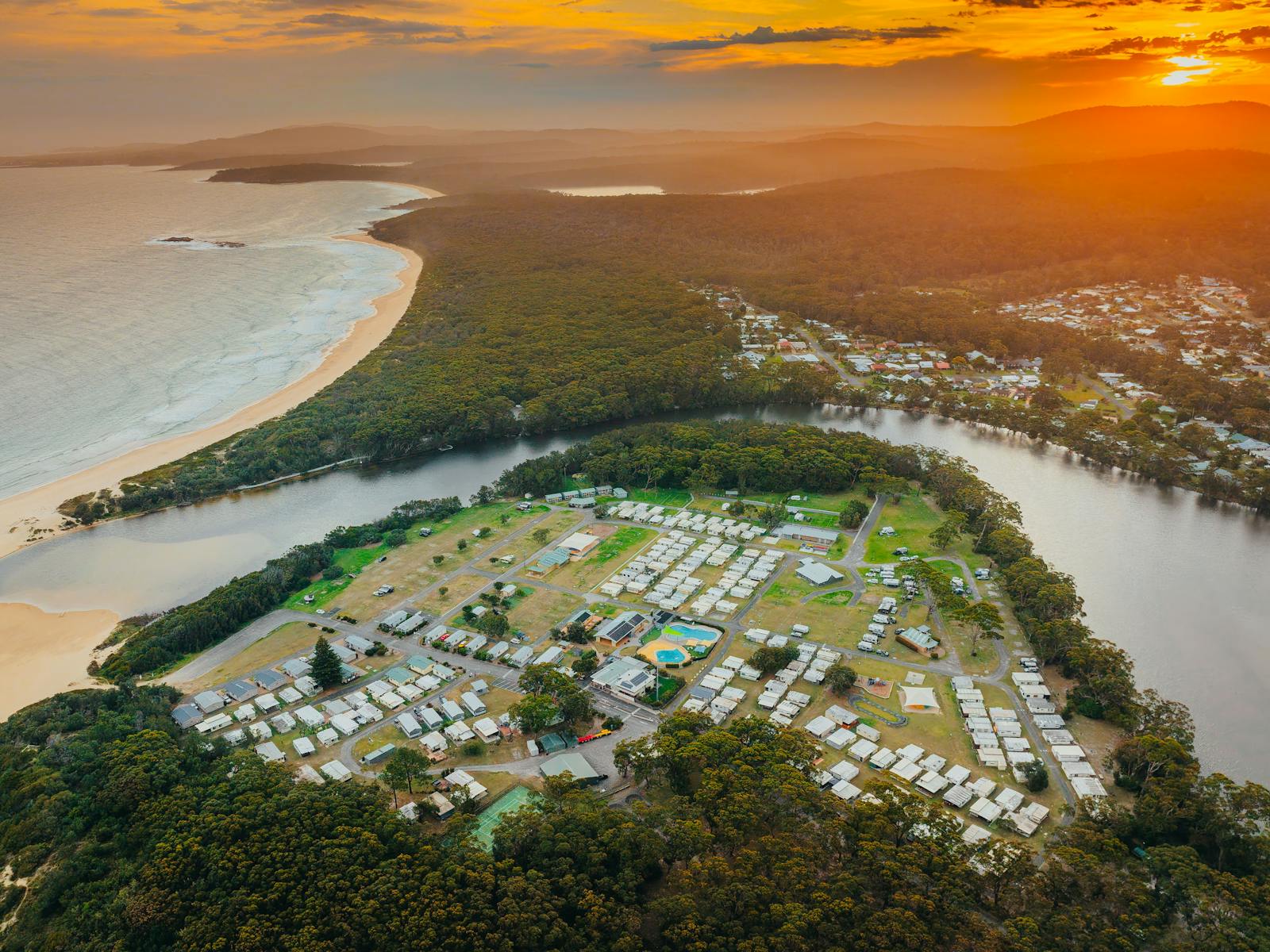 Holiday Haven Lake Tabourie | NSW Holidays & Accommodation, Things to ...