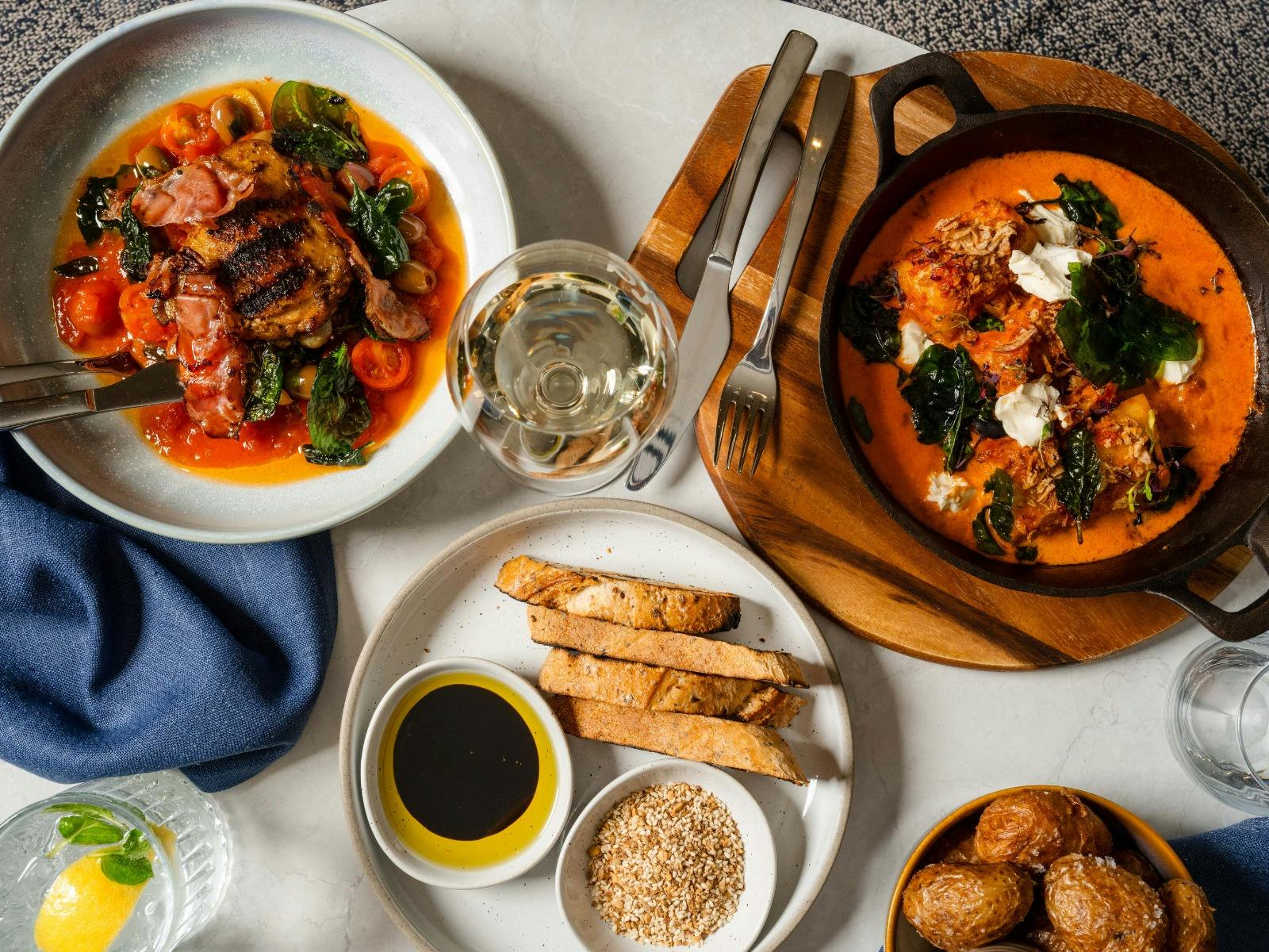 Bottomless Dinner at ela