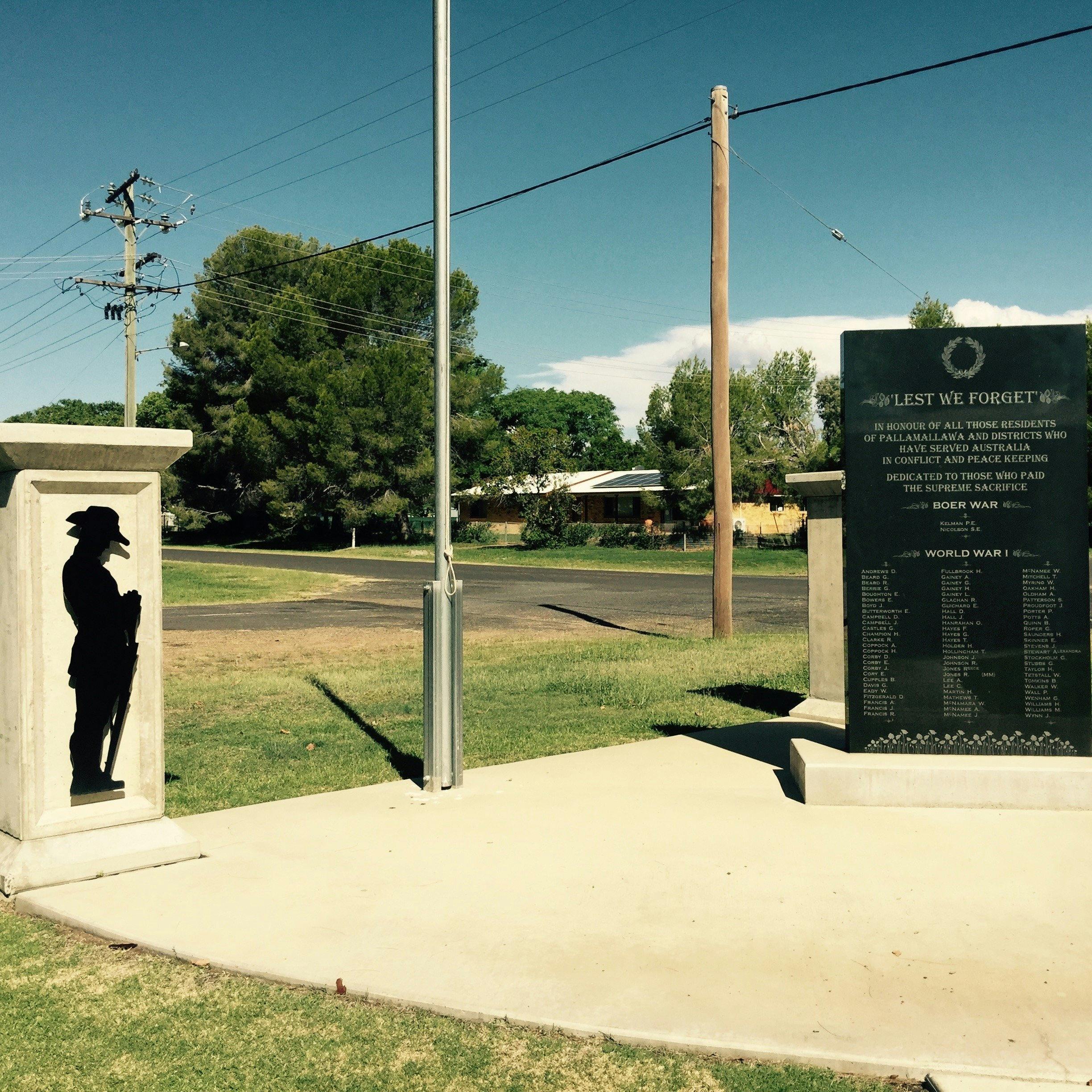 Pallamallawa War Memorial NSW Holidays & Things to Do