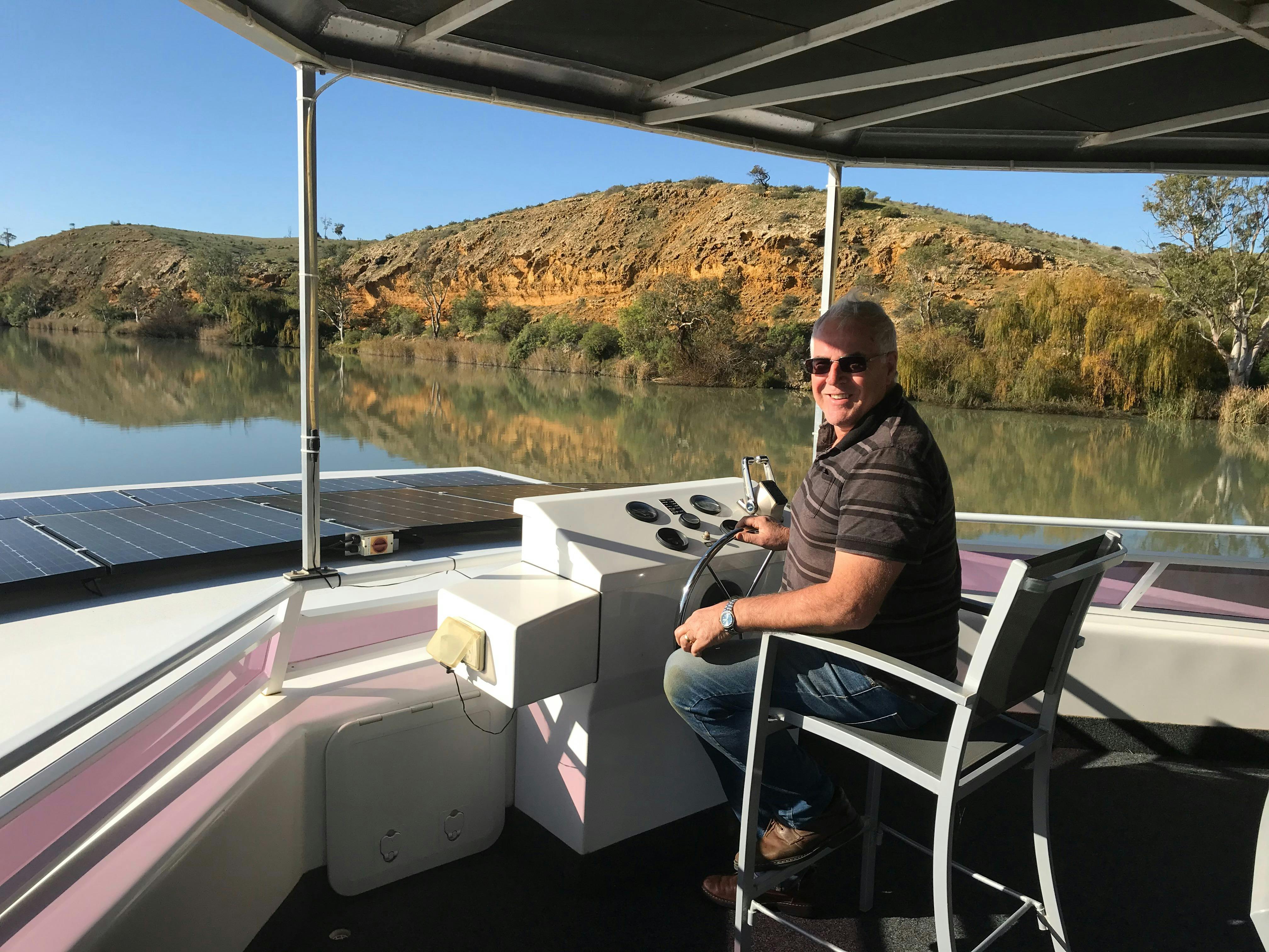 Love Life Houseboat
