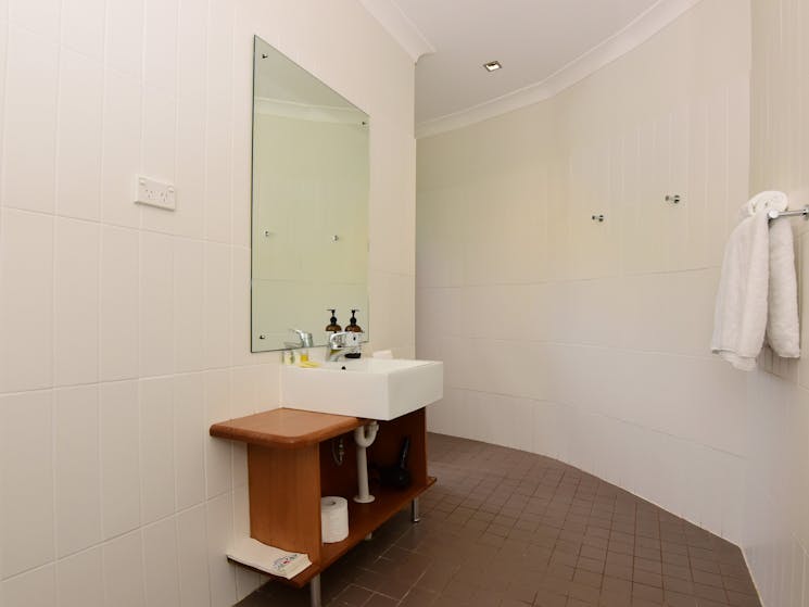 Chalet 3 Bathroom