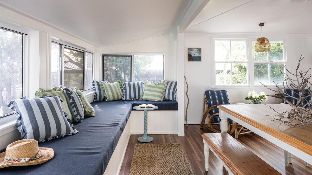 Skipper Shack Living room