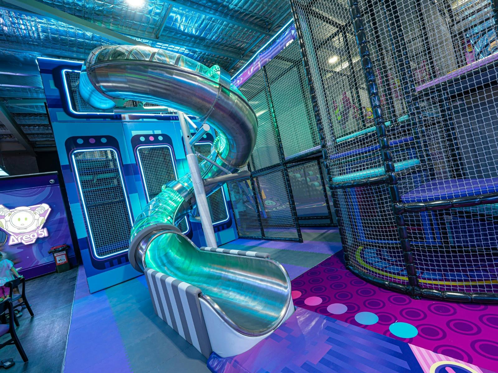 Area 51 World Redcliffe