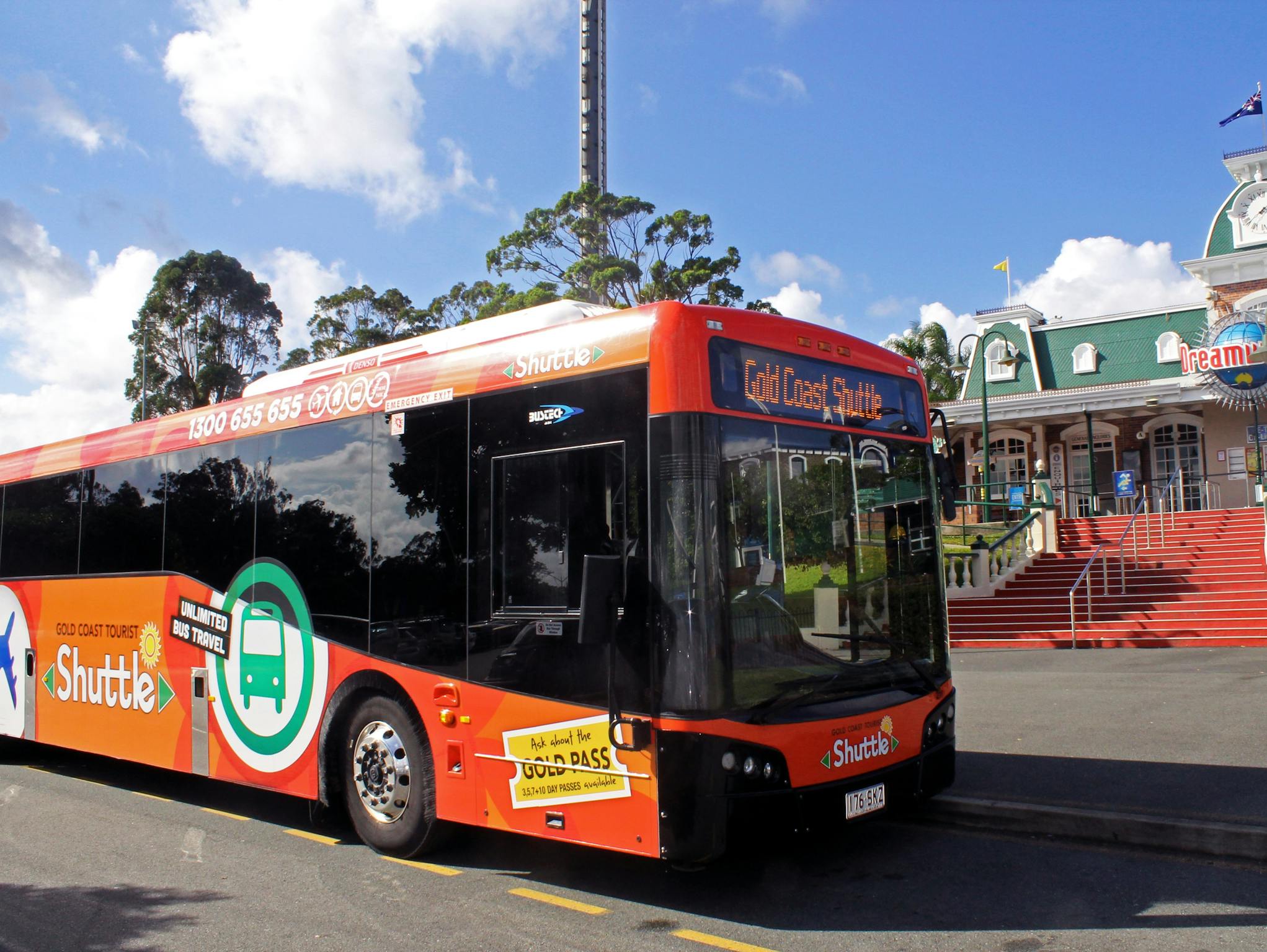 Gold Coast Tourist Shuttle Transport Queensland