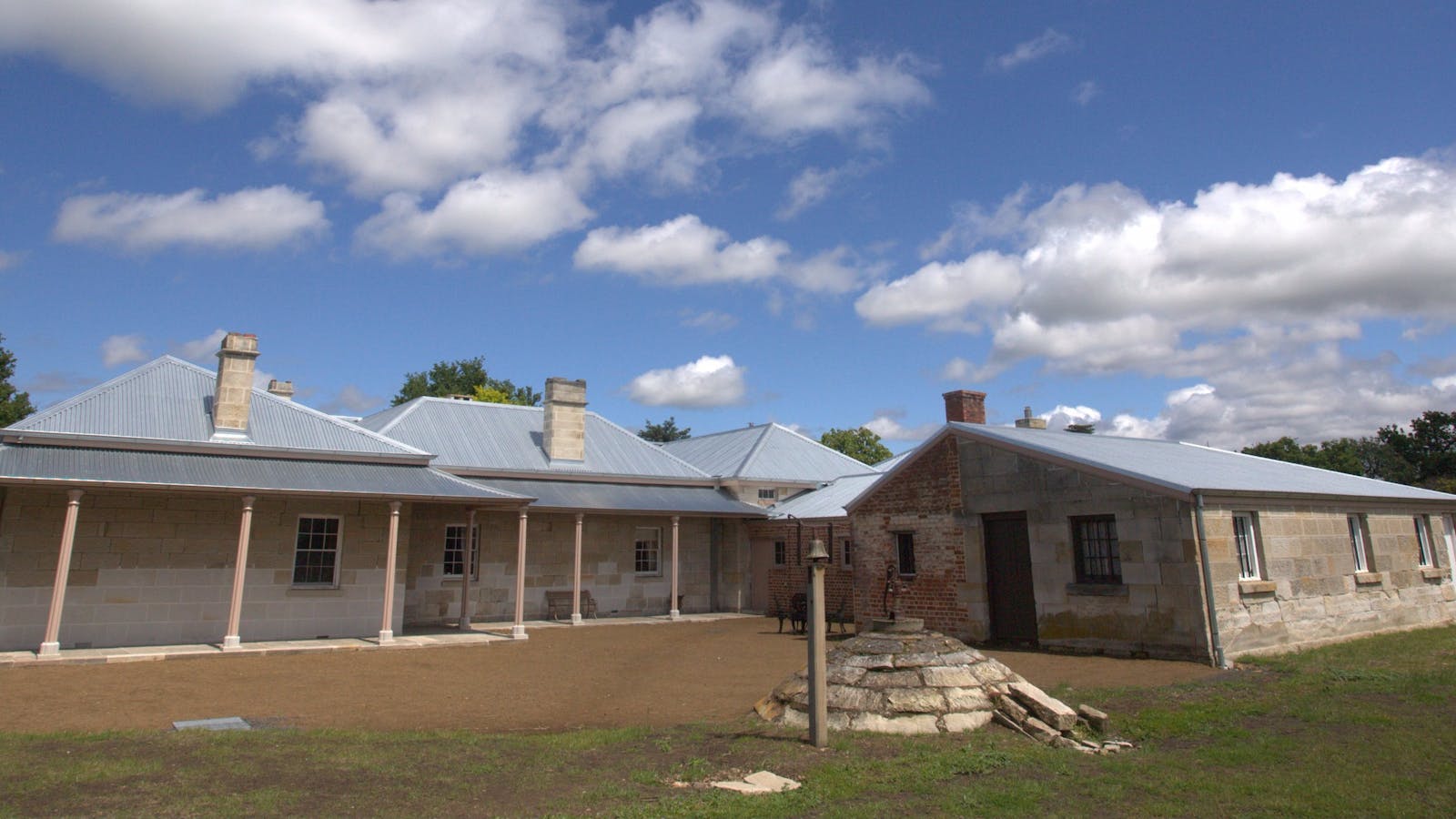 Pontville Shene Estate