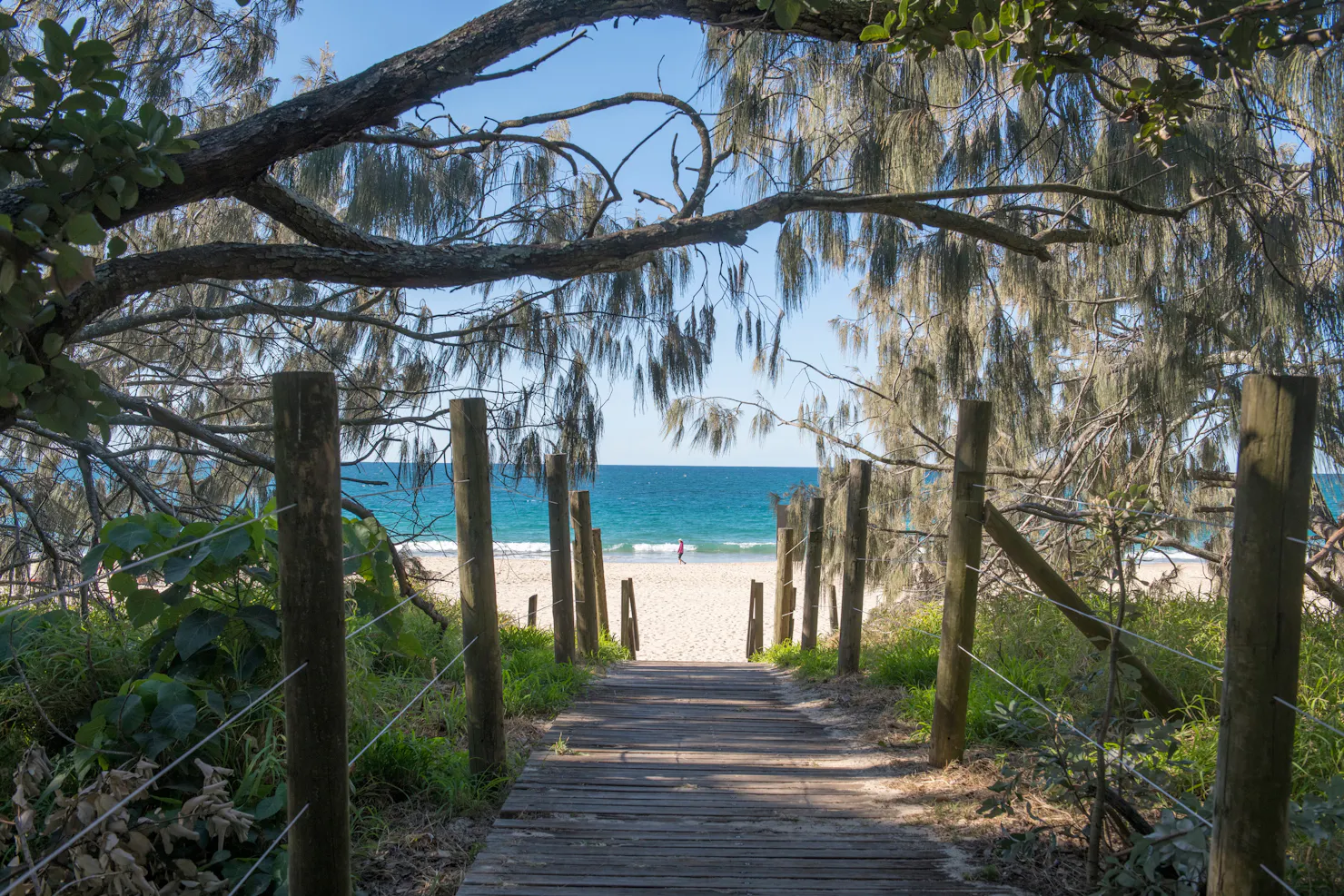 Mooloolaba Beach Holiday Park Access from caravan park with views of walkway and ocean