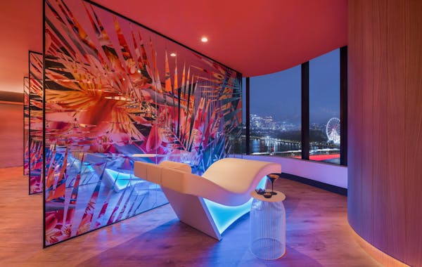 AWAY Spa - W Brisbane