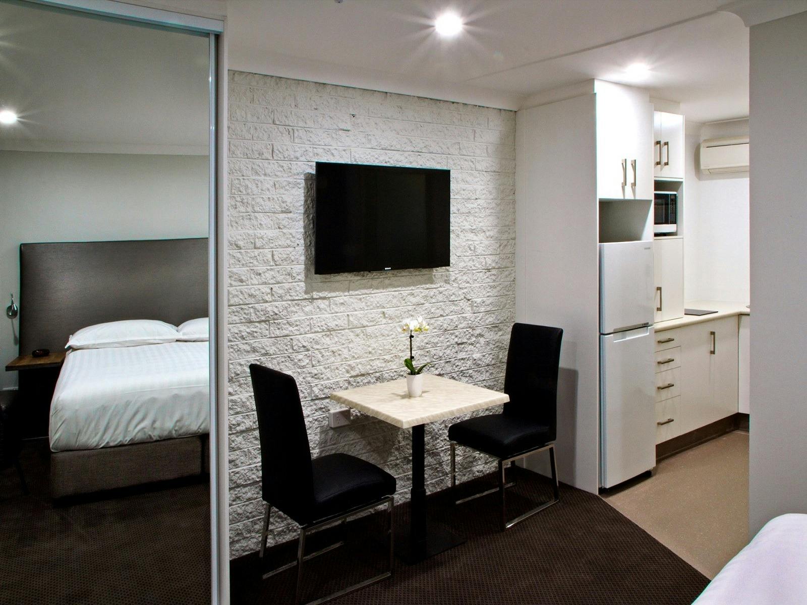 Studio Apartment