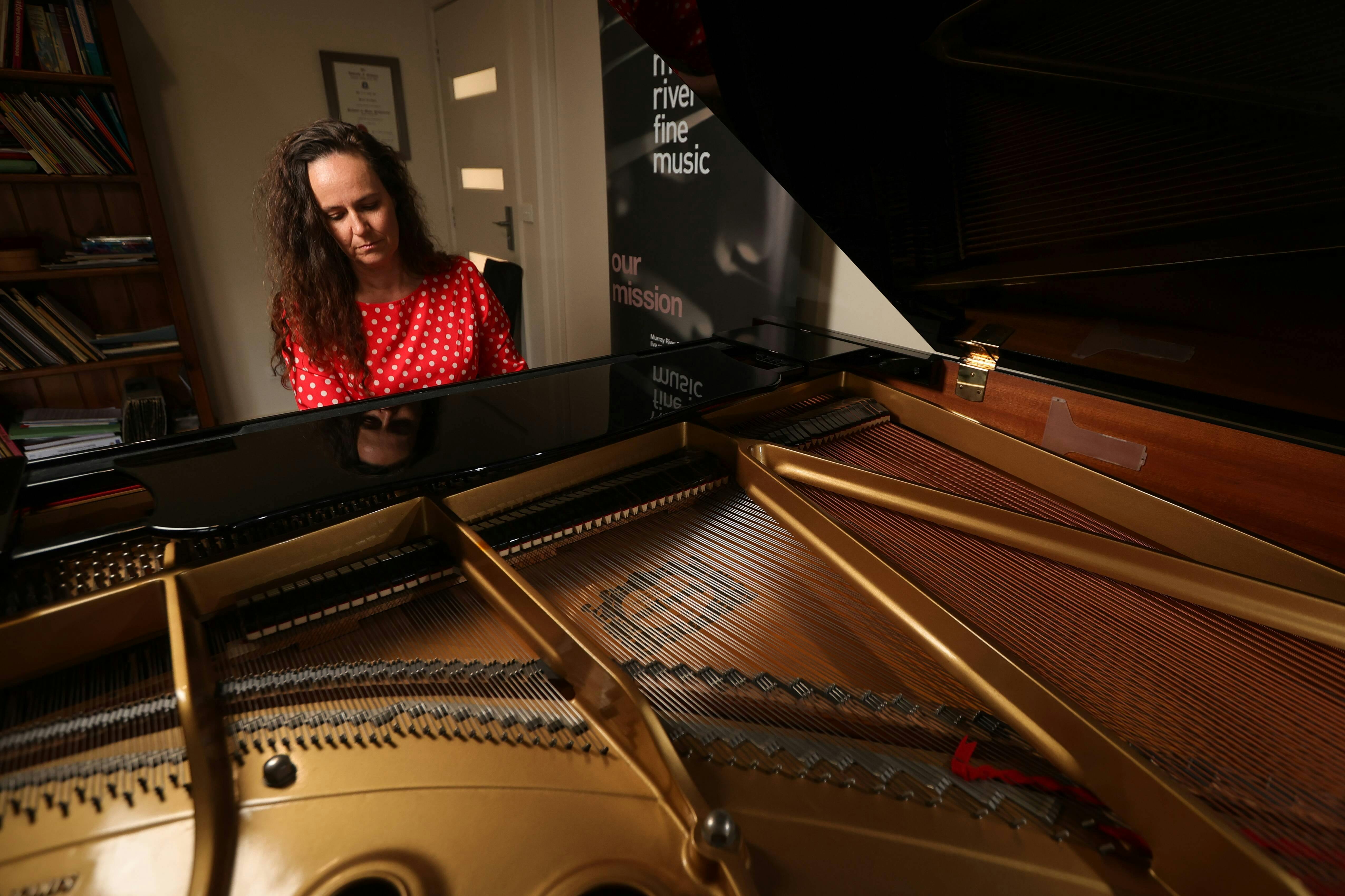 Helena Kernaghan