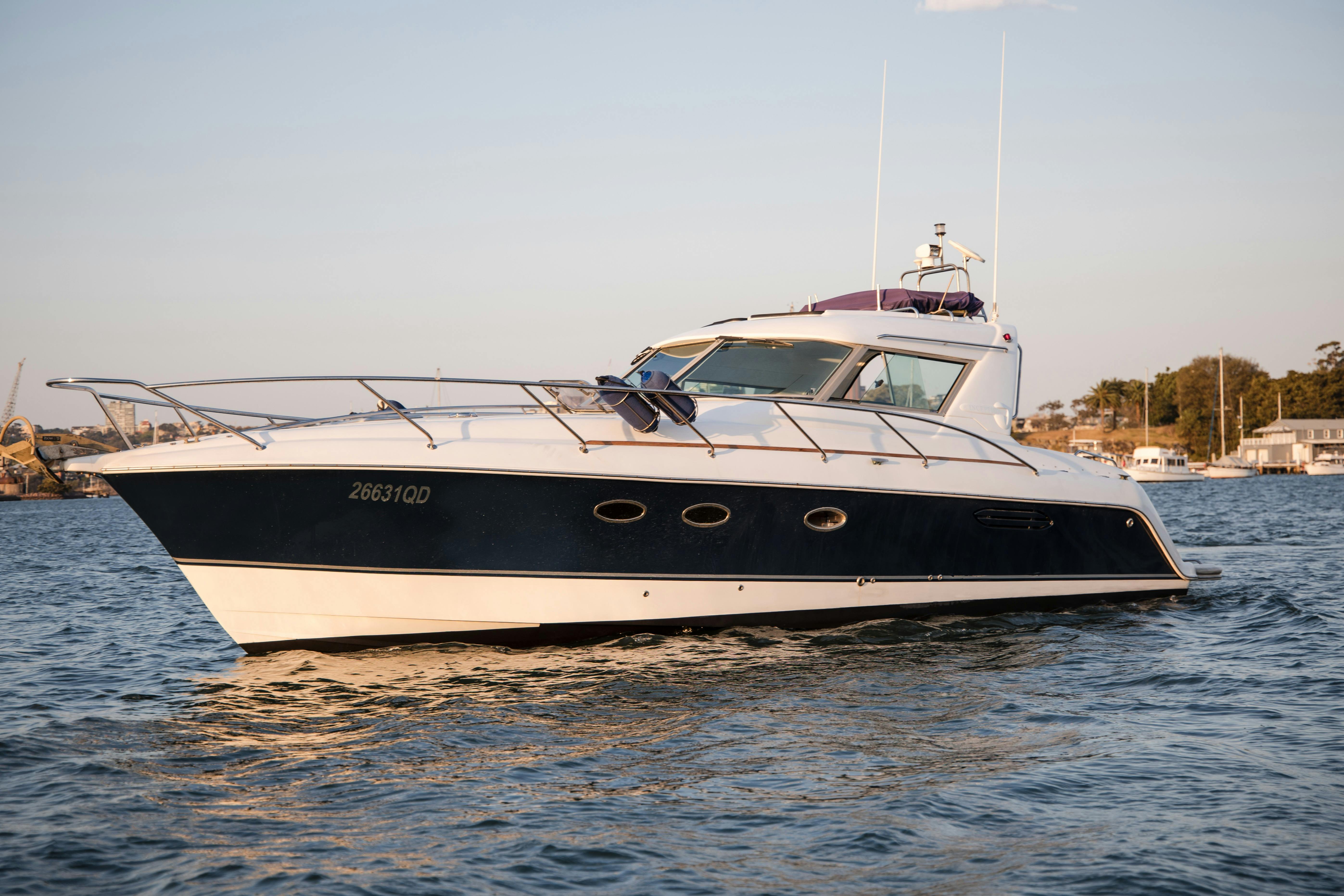 Sydney Luxury Cruise MV Inception