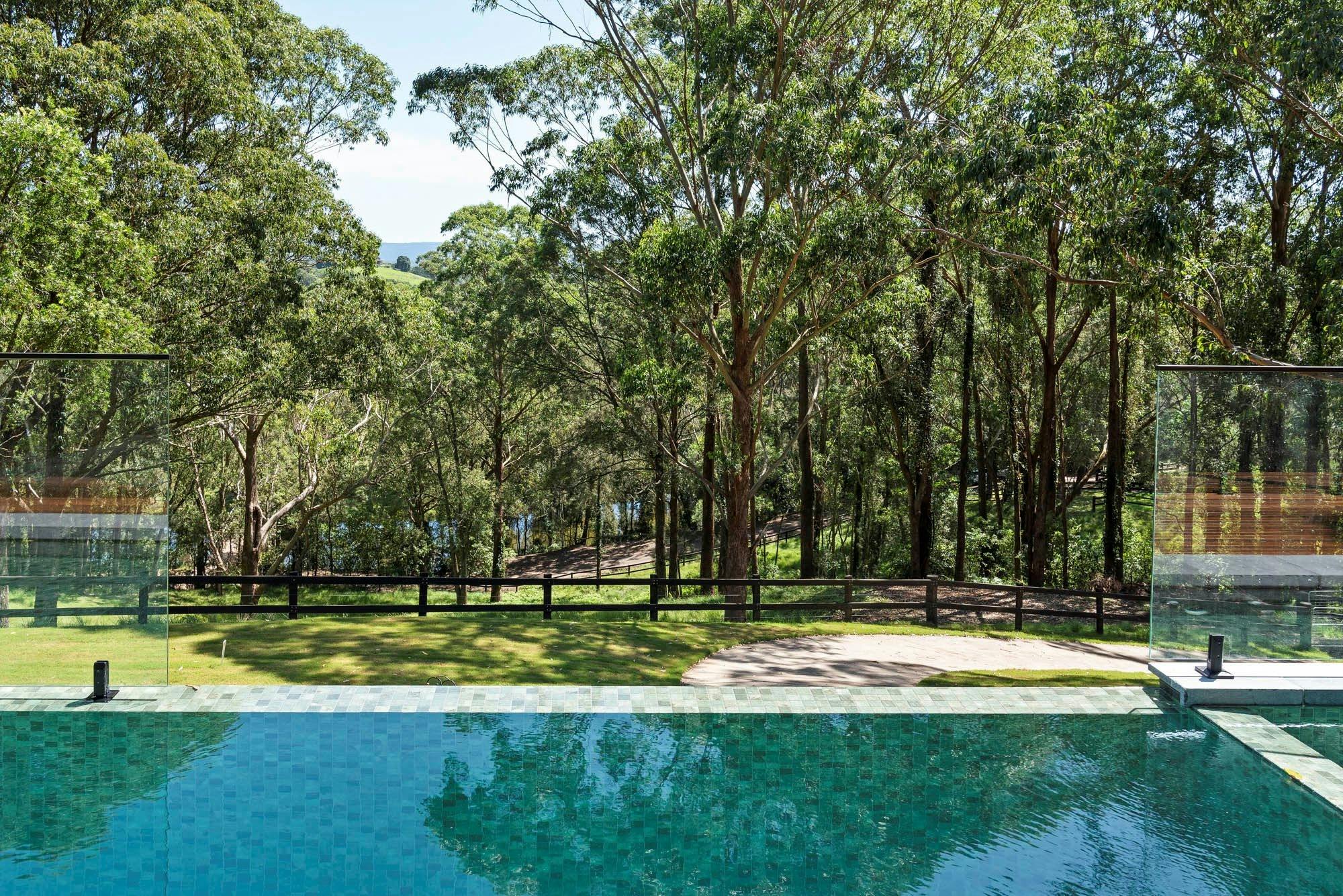 Heated mineral water infinity pool and spa with panoramic views