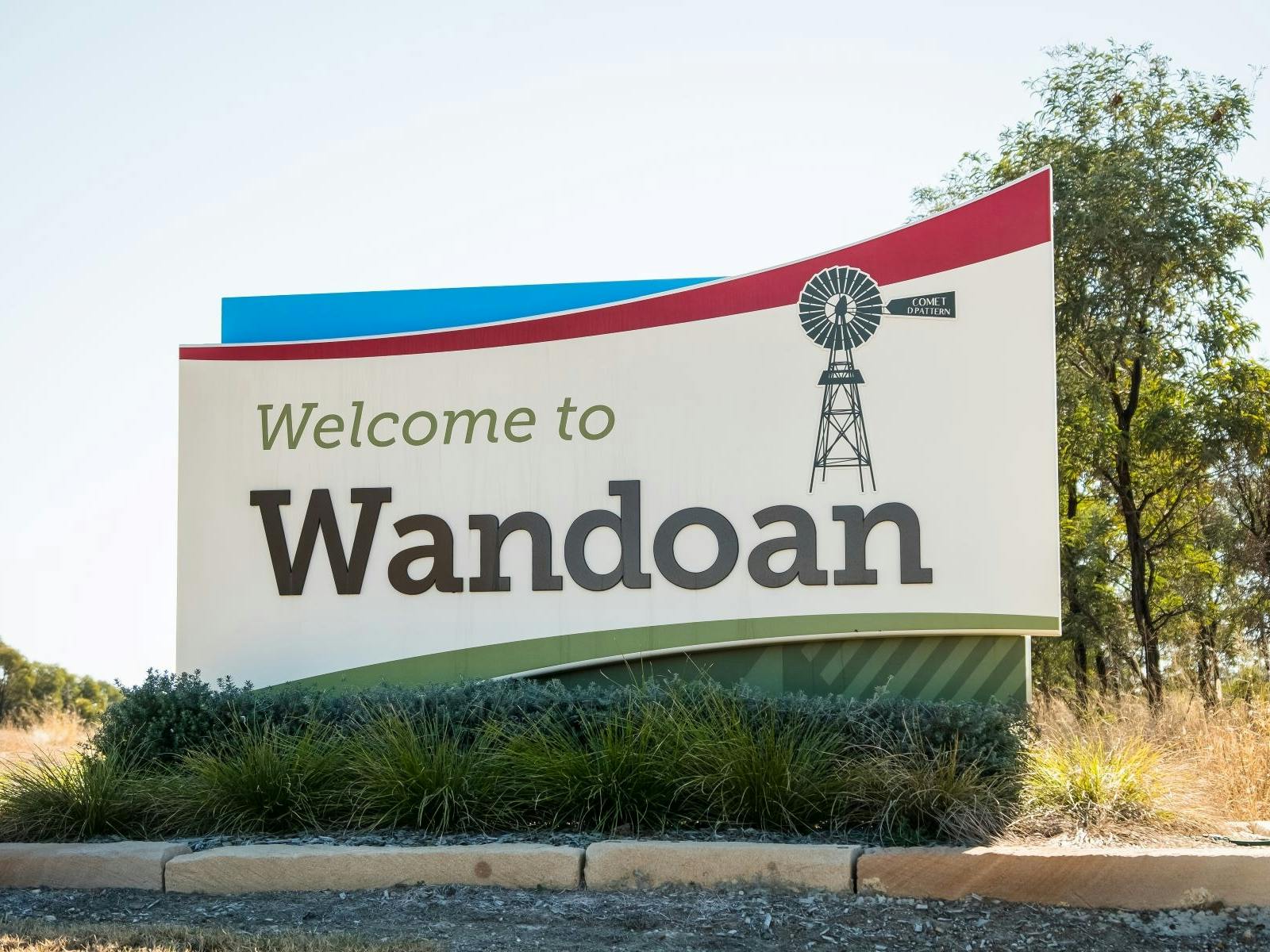 Welcome to Wandoan - signage welcomes you to this lovely little town in the Western Downs region. Welcome to Wandoan - signage welcomes you to this lovely little town in the Western Downs region.