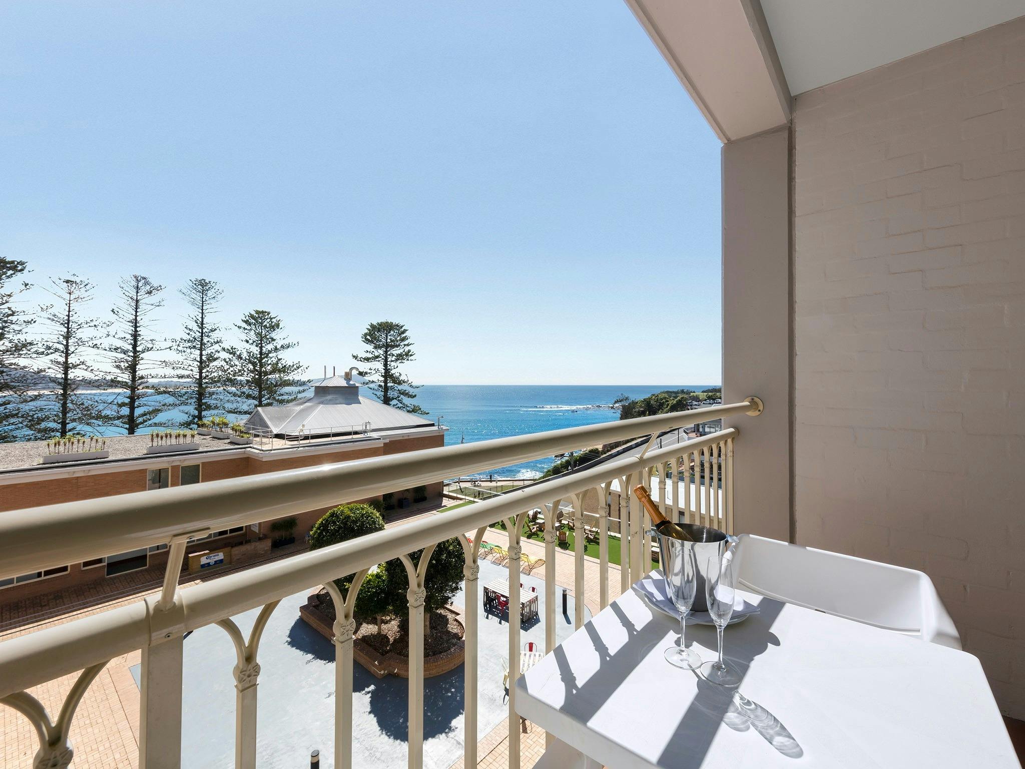 Terrigal View Room