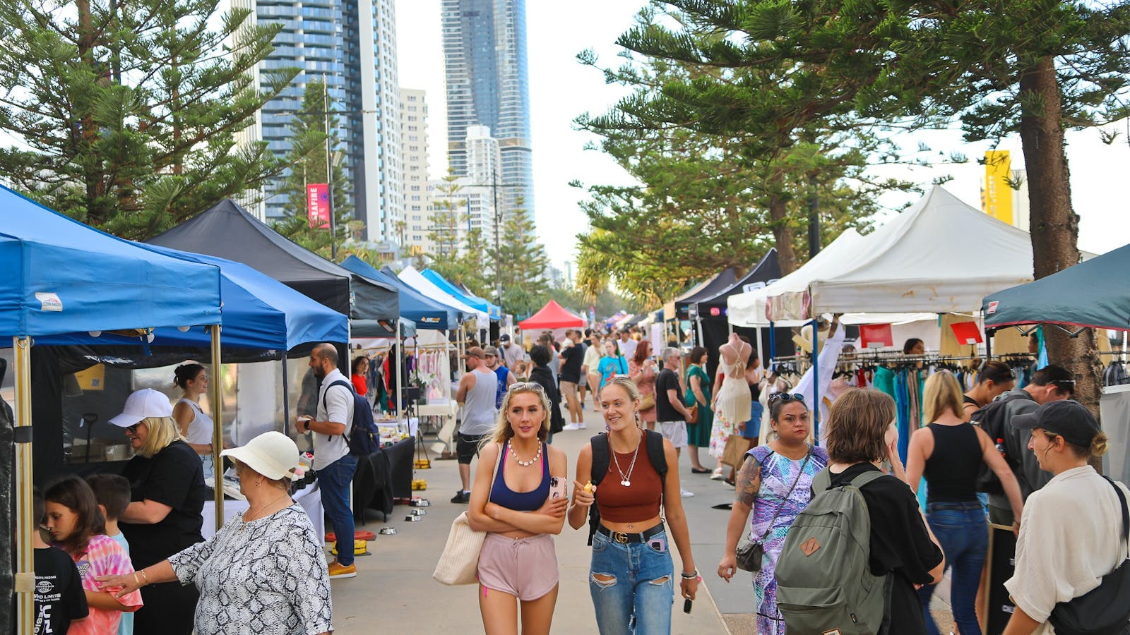 Surfer's Paradise Markets Surfer's Paradise Markets