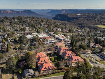 Leisure Inn Spires
