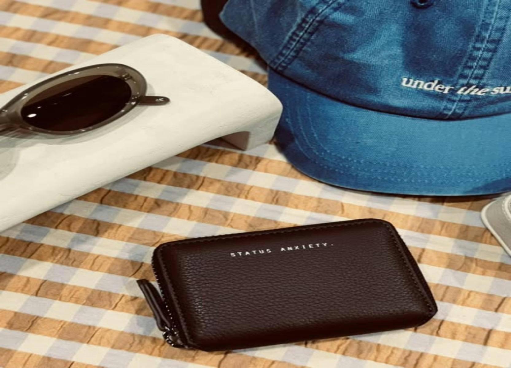 The Good Owl - accessories, Status Anxiety