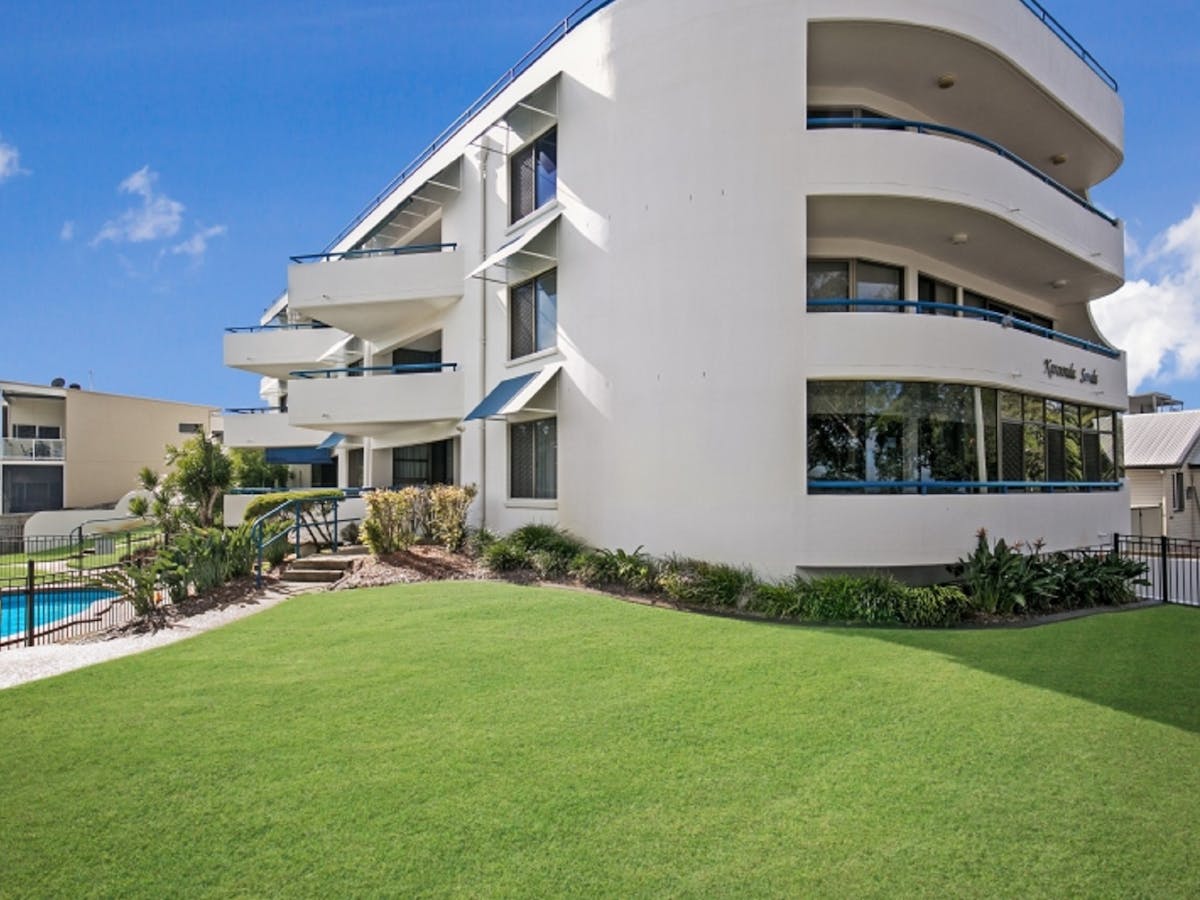 Front ground floor unit