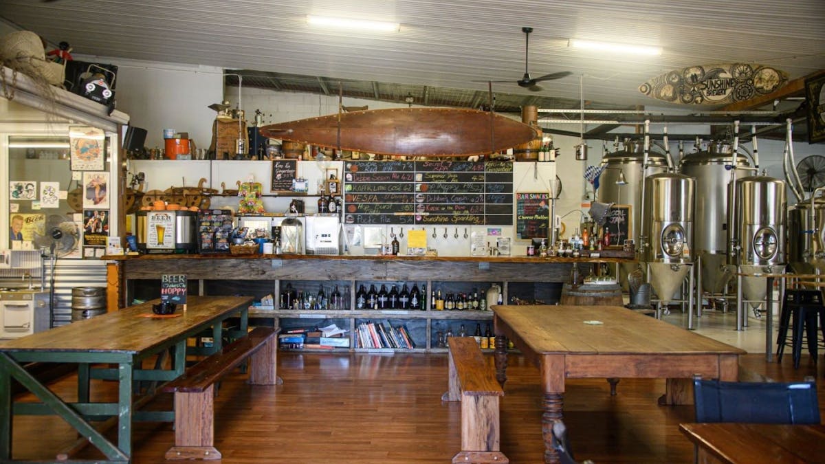 Share-table seating