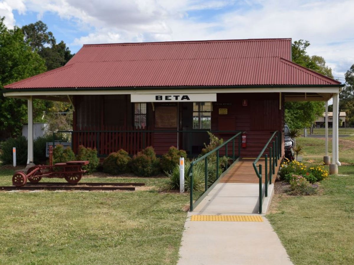 Beta Hut at the Alpha Visitor Information Centre. Beta Hut at the Alpha Visitor Information Centre.