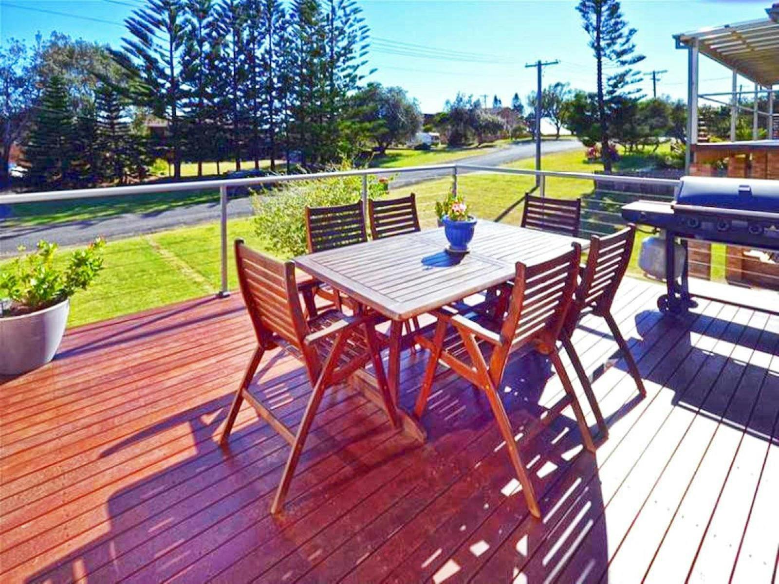 with more alfresco dining of course