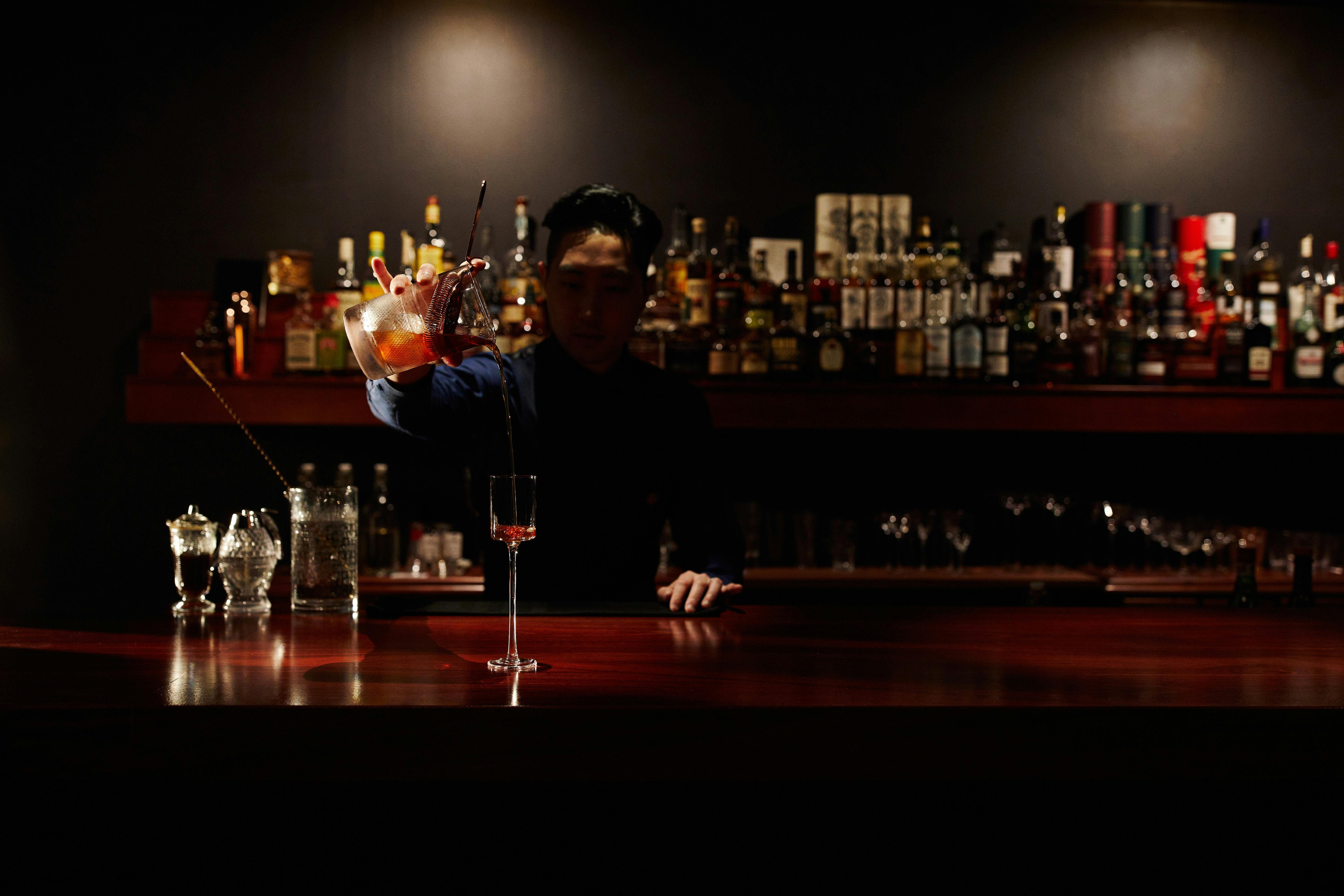 Bar Peripheral Slider Image 4