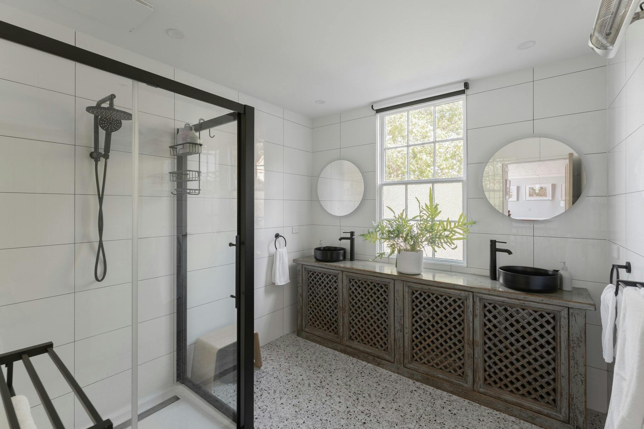 B&B bathroom with underfloor heating