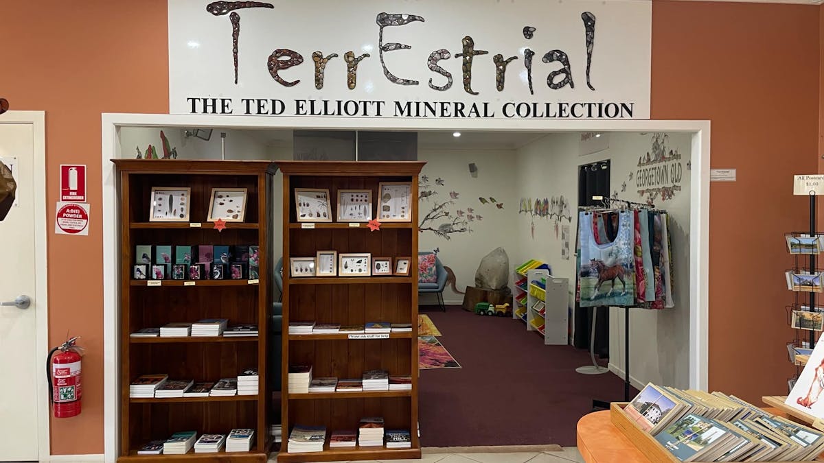 Ted Elliott Mineral Collection Entry Ted Elliott Mineral Collection Entry