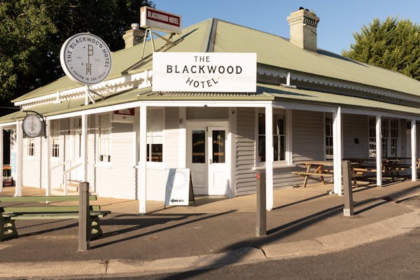 Blackwood Pub