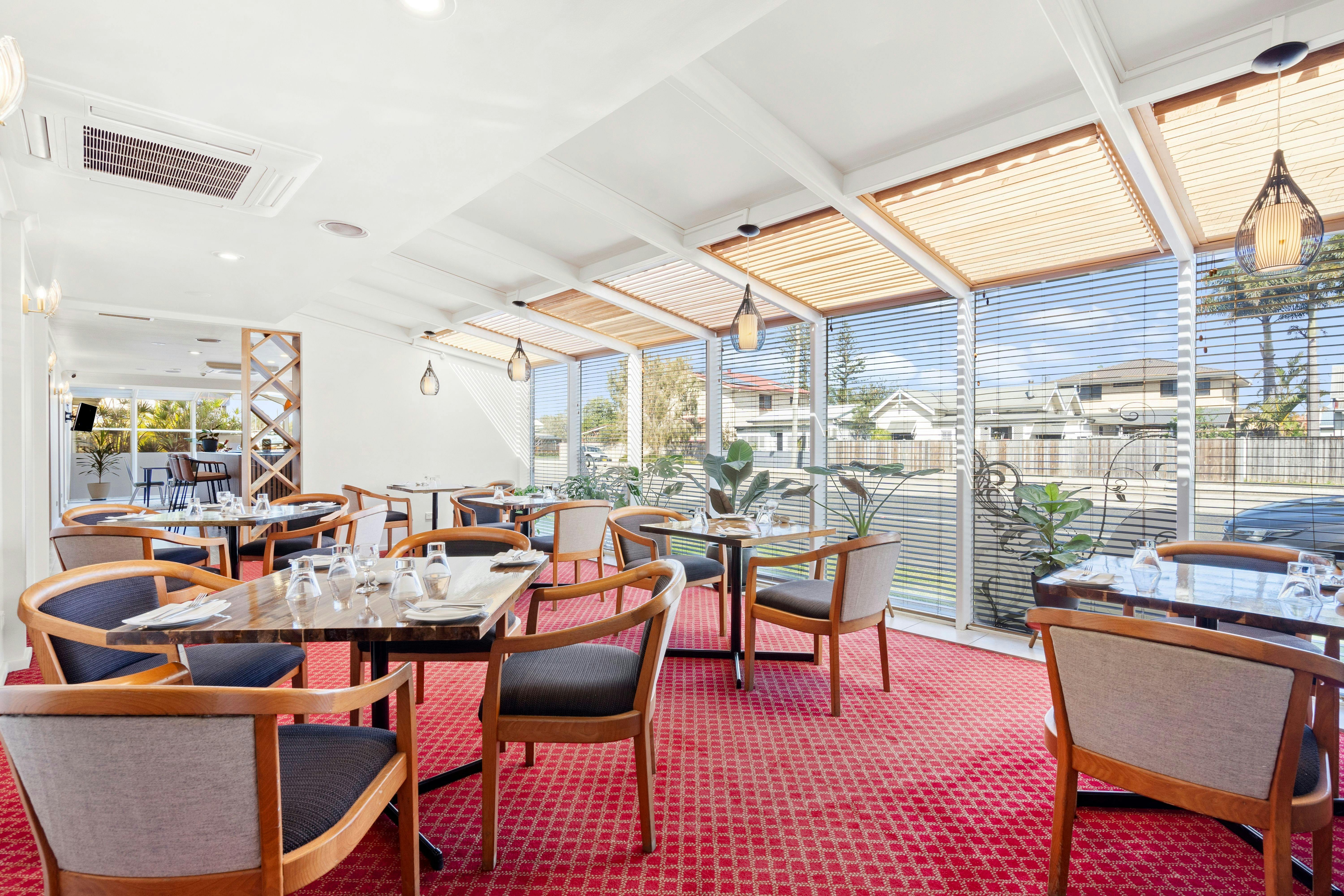 All Seasons Restaurant