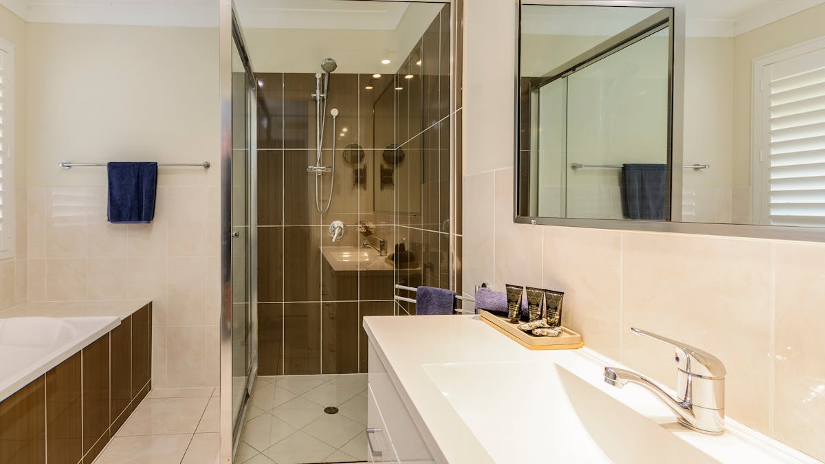 Bathroom Bathroom