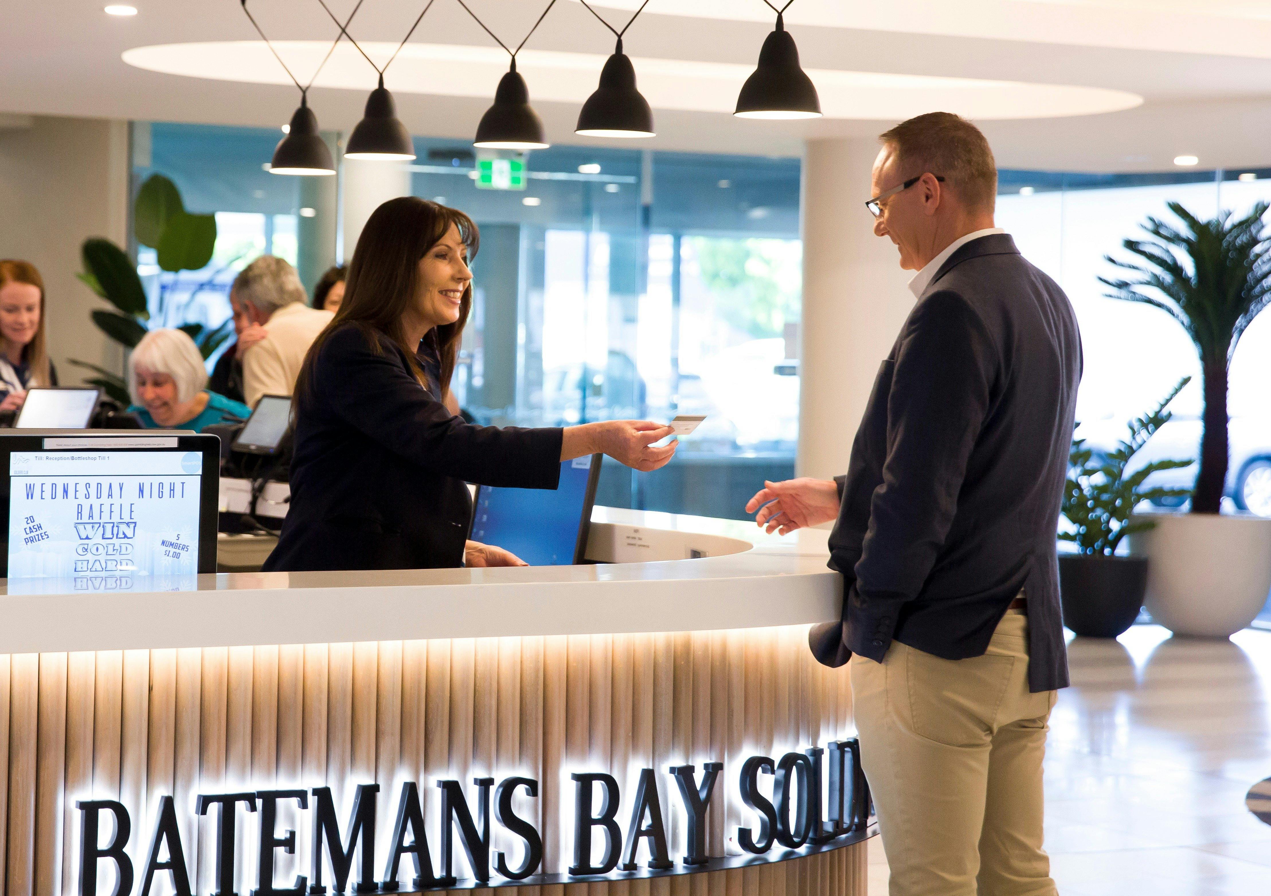 娛樂 酒吧 餐廳 貝特曼斯灣 南海岸 新南威爾士州