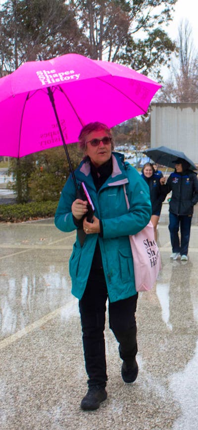 Local guide in Canberra walking with group