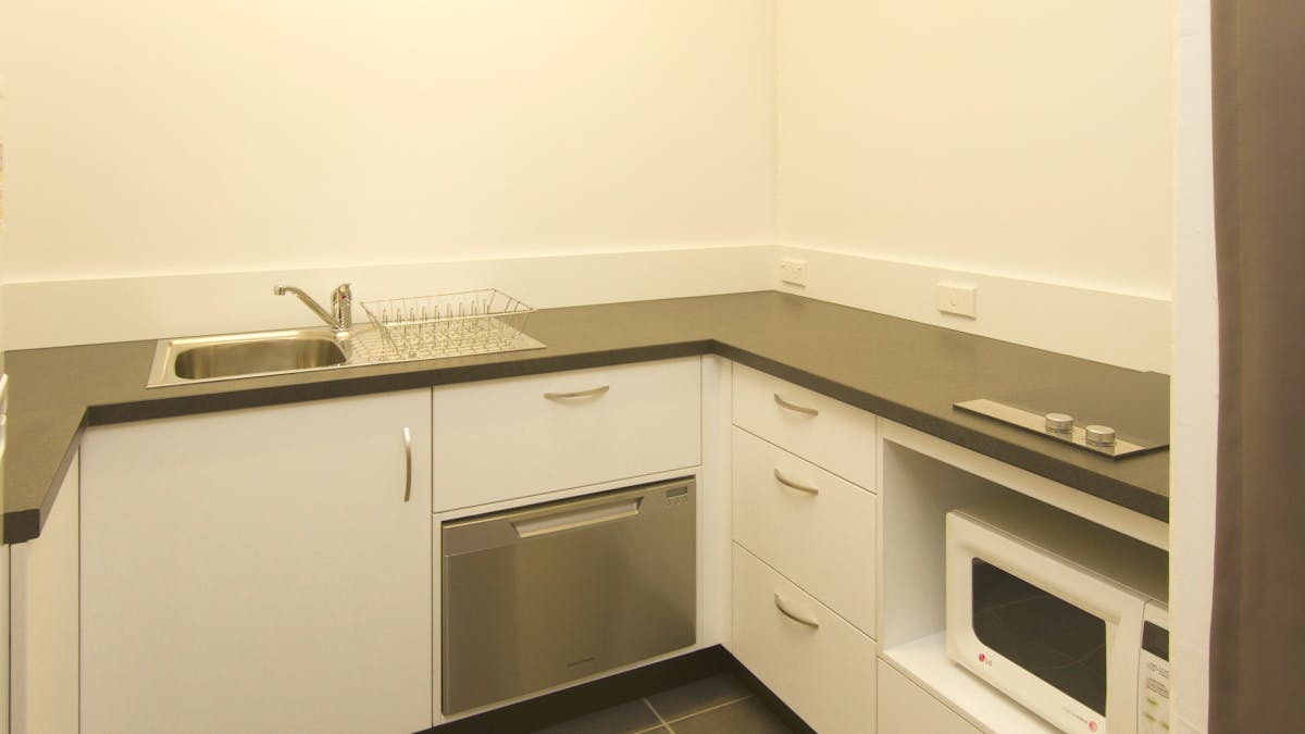 Suite - kitchen