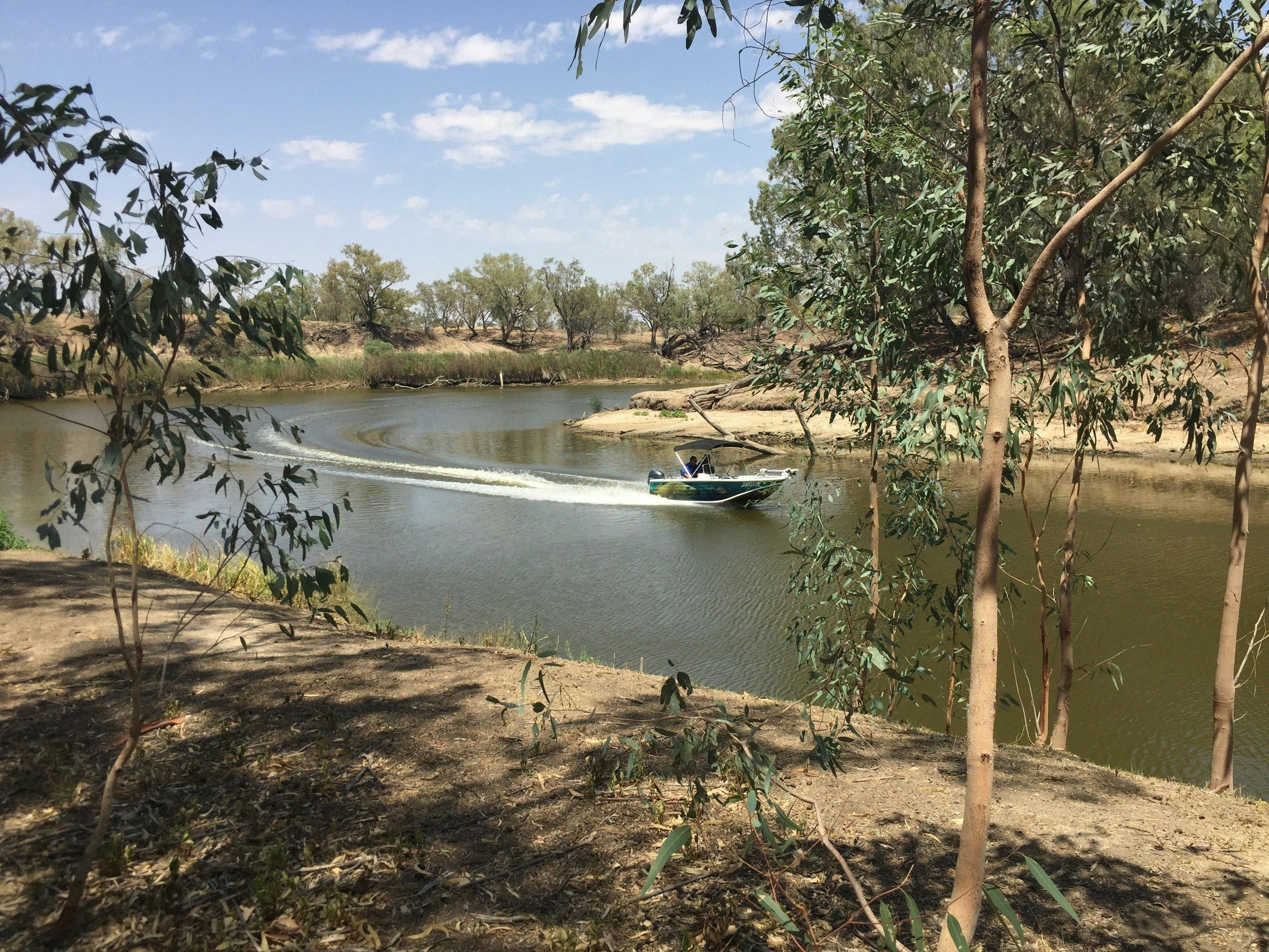 포 마일에서 보트 타기