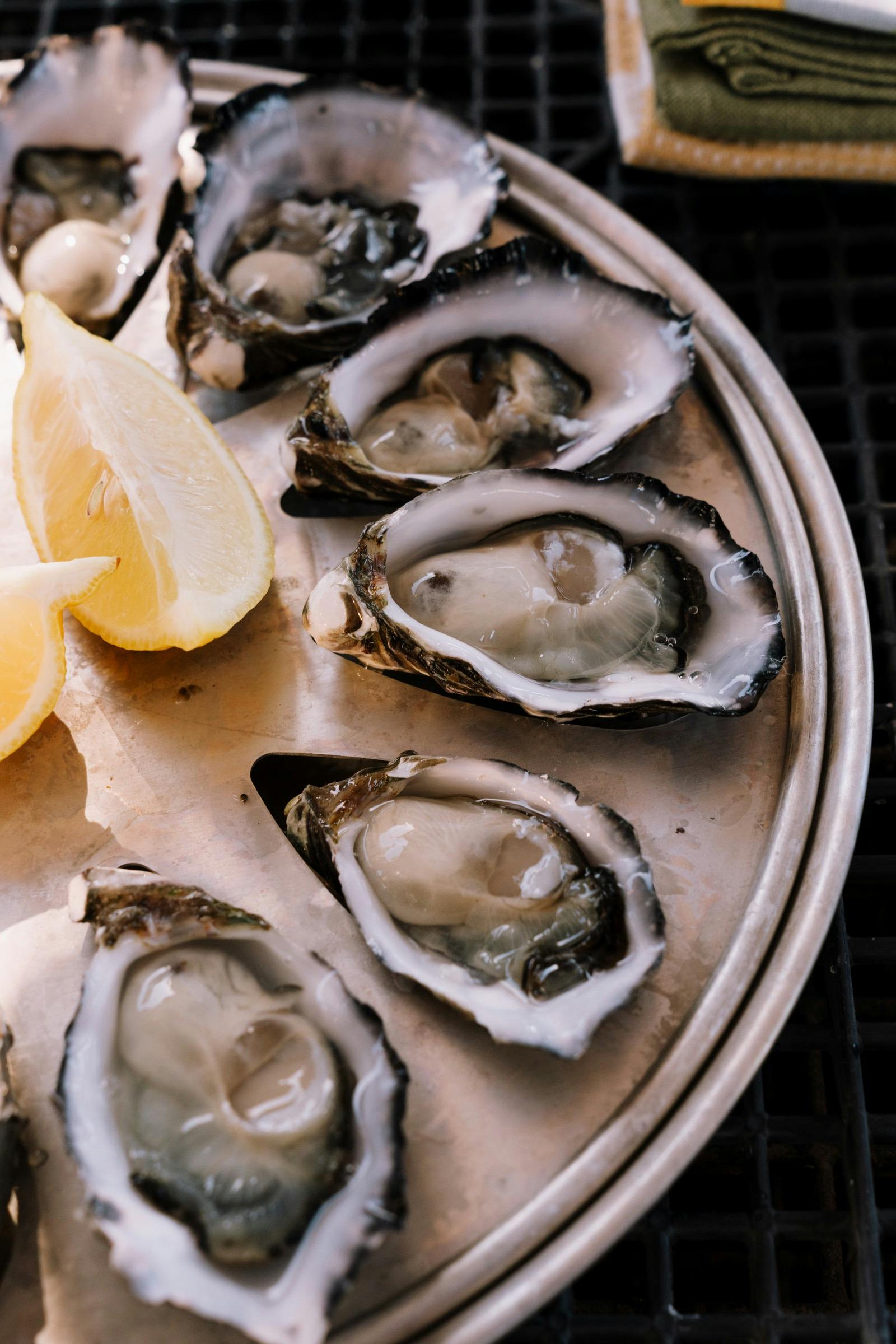 Freshly shucked KI Oysters