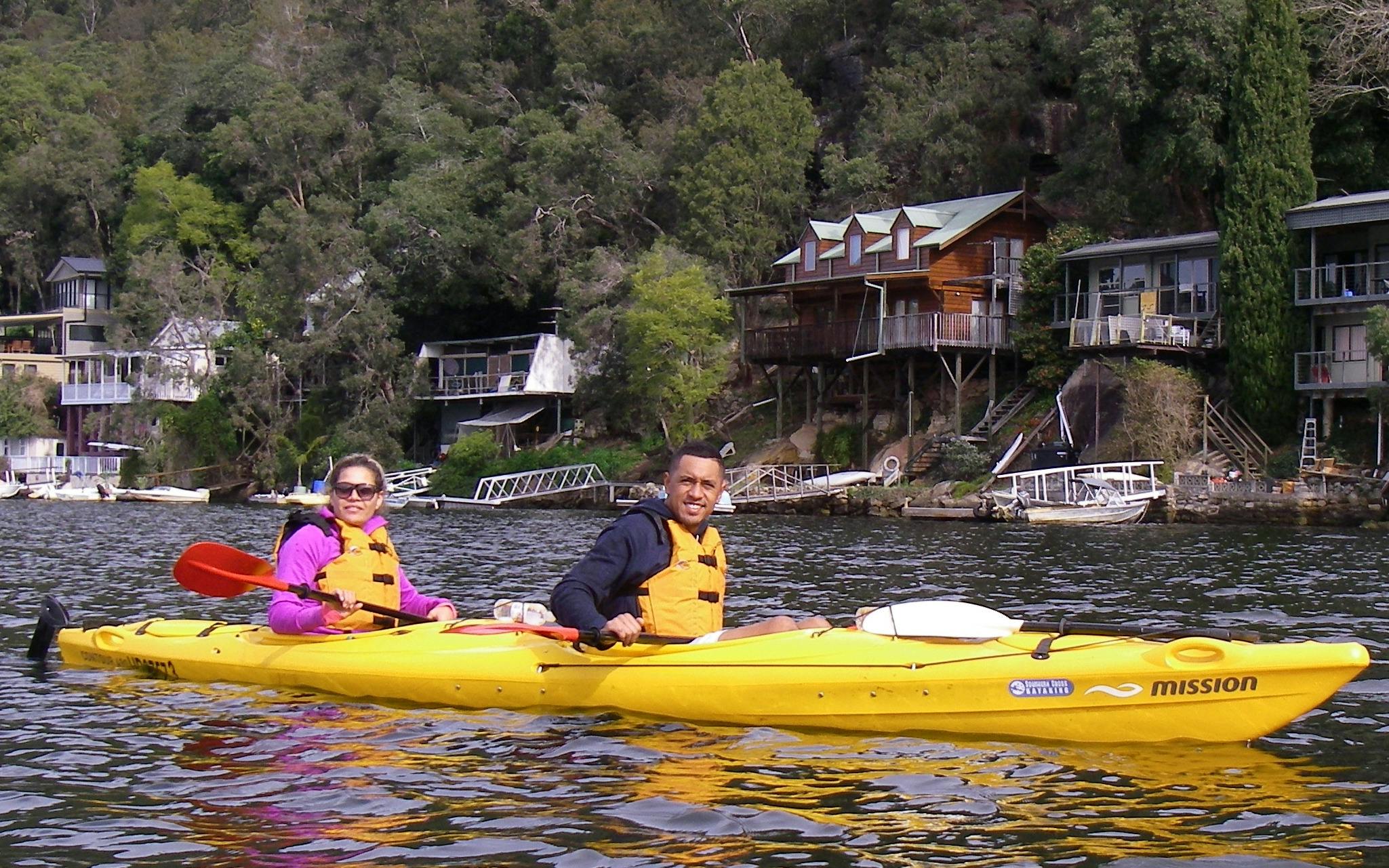 ホークスベリー川ガイド付きカヤック ツアー (サザン クロス カヤック付き)