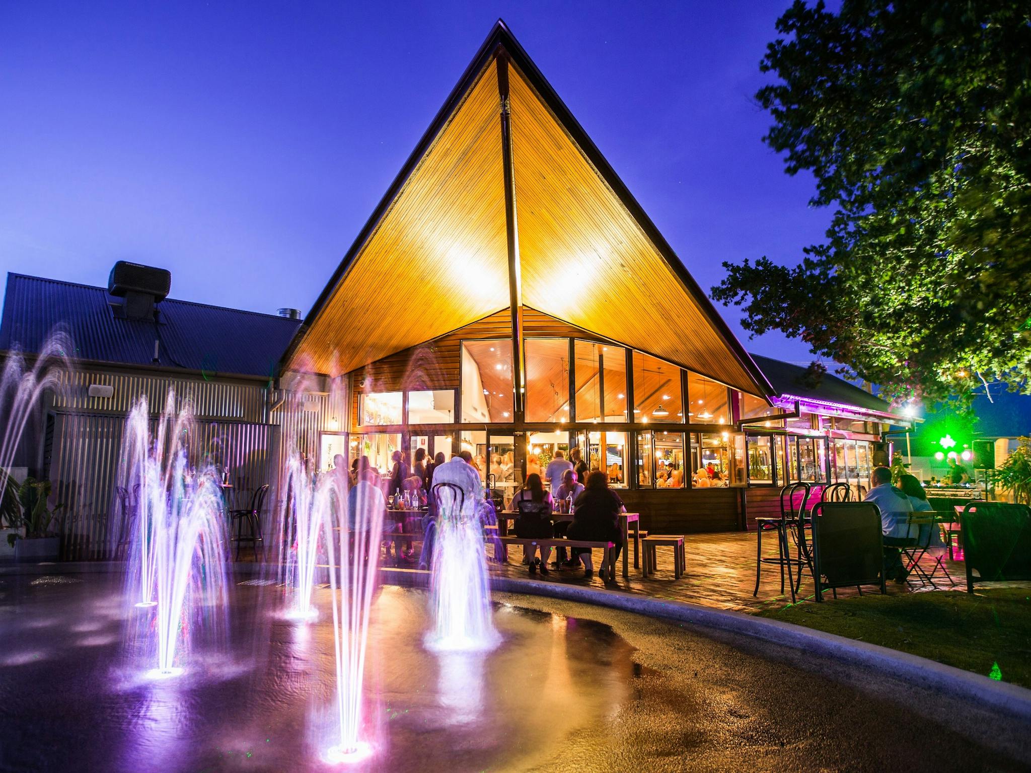 Hopscotch Cafe - Tamworth Regional Playground