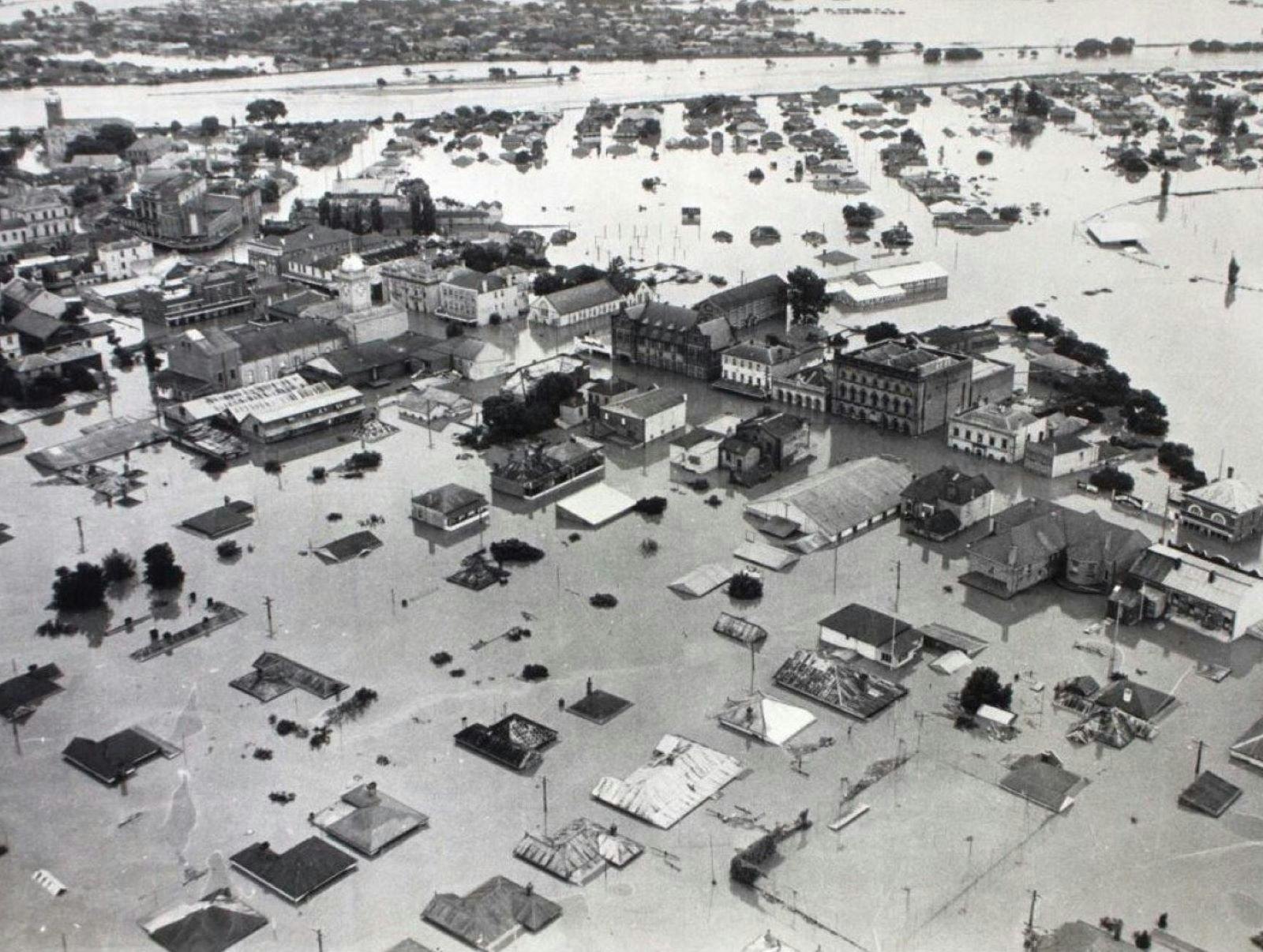 Flood Level 1955 – A Historical Exhibition