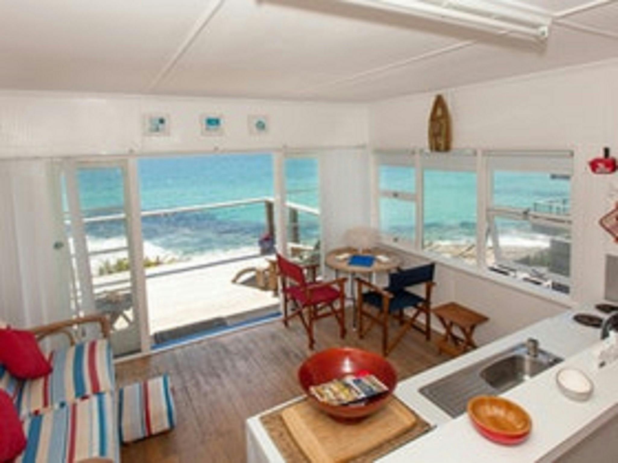 Seascape Oceanfront Apartments NSW Holidays & Things to Do, Attractions and Events