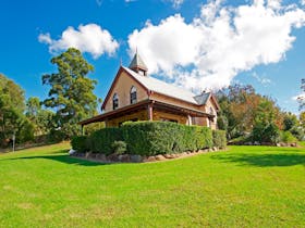 Clarendon Forest Retreat