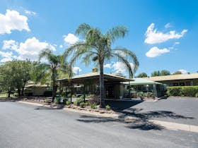 Lake Forbes Motel
