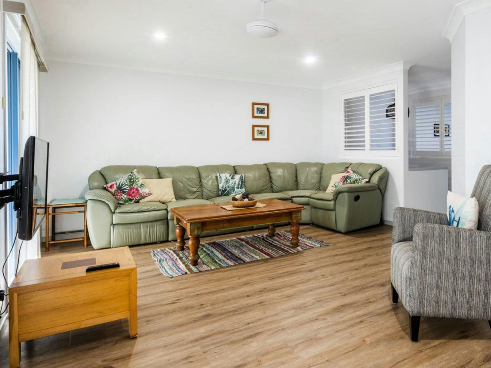 Lounge Room