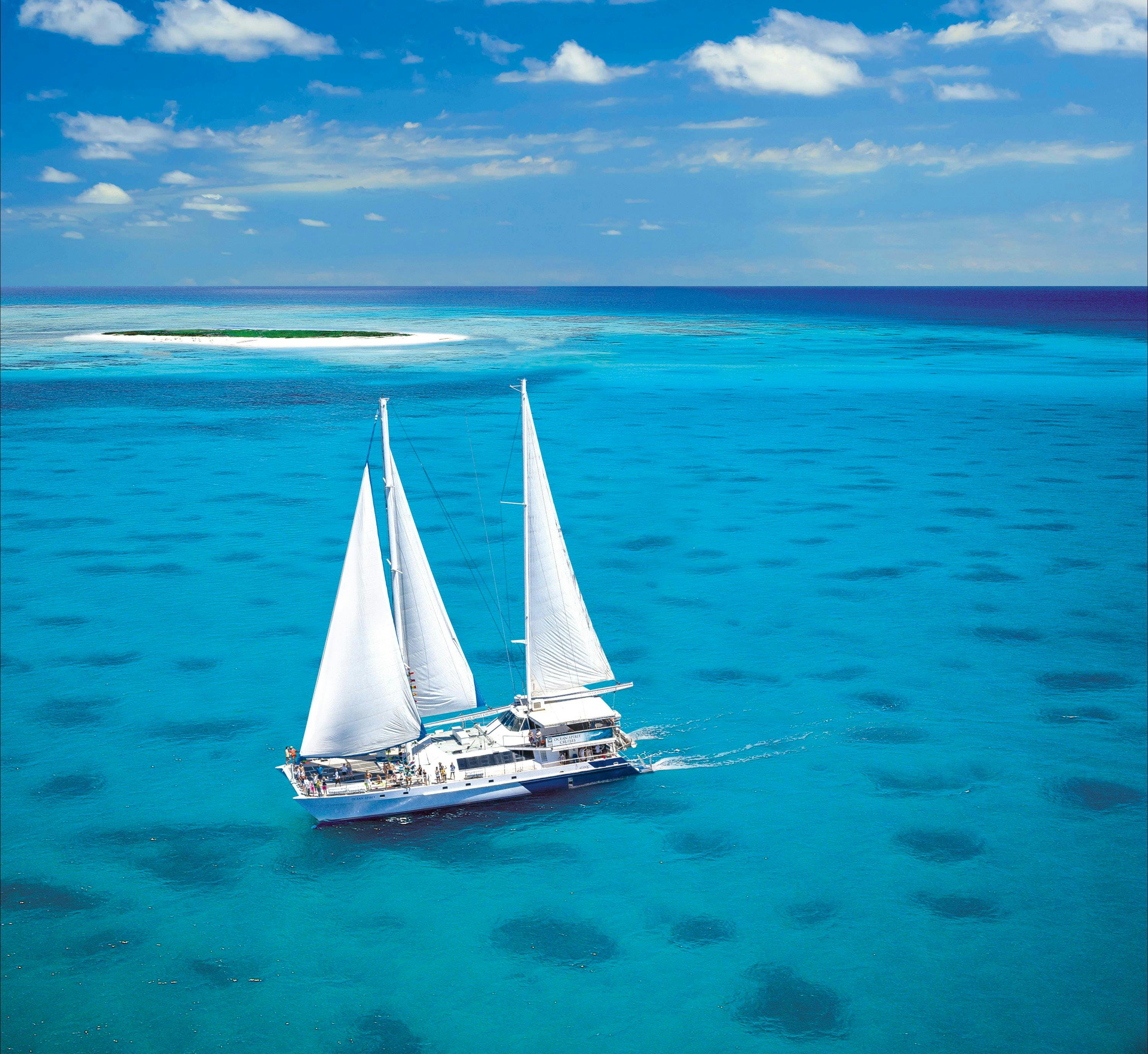 Ocean Spirit Michaelmas Cay Cruises